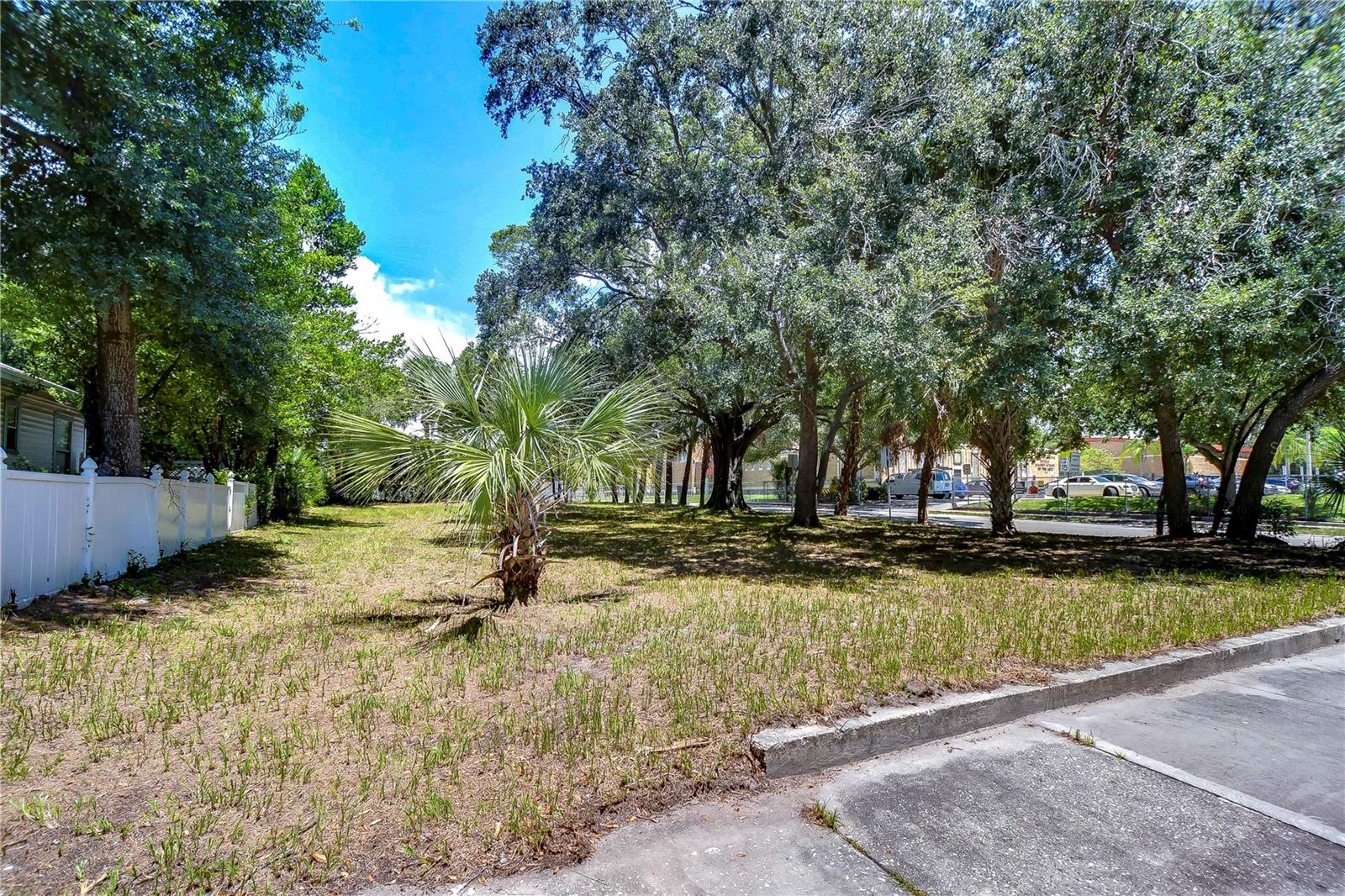 1522 E 26TH AVE, TAMPA, FL — photo 3