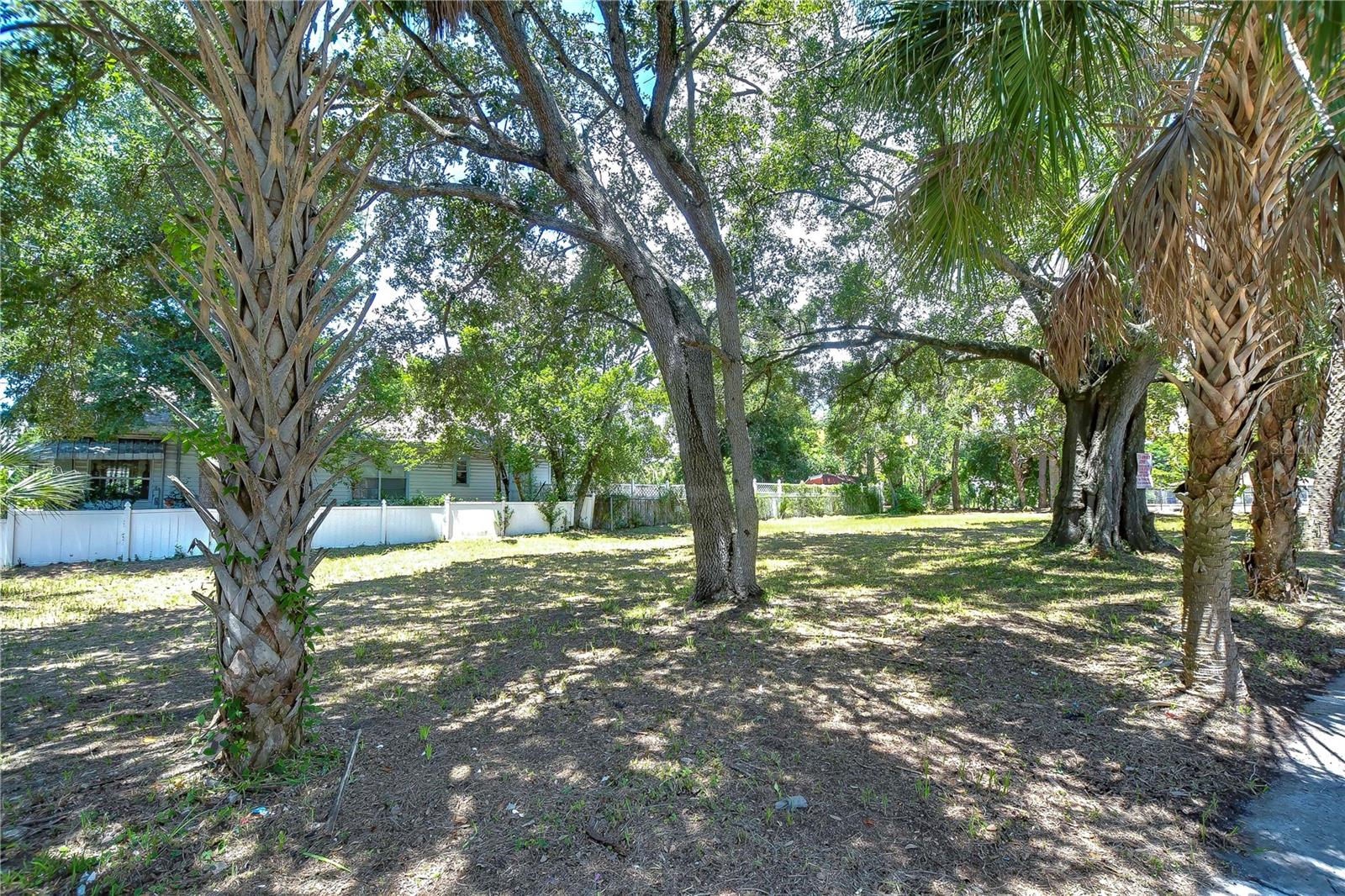 1522 E 26TH AVE, TAMPA, FL — photo 4