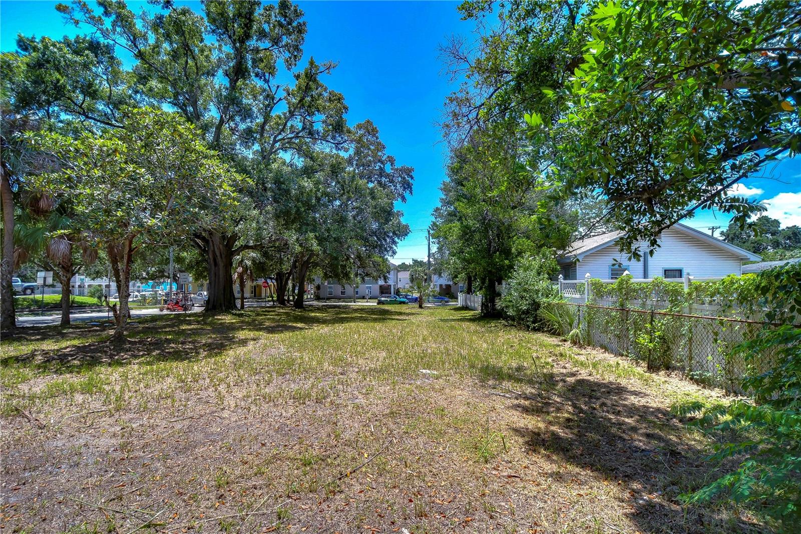 1522 E 26TH AVE, TAMPA, FL — photo 12