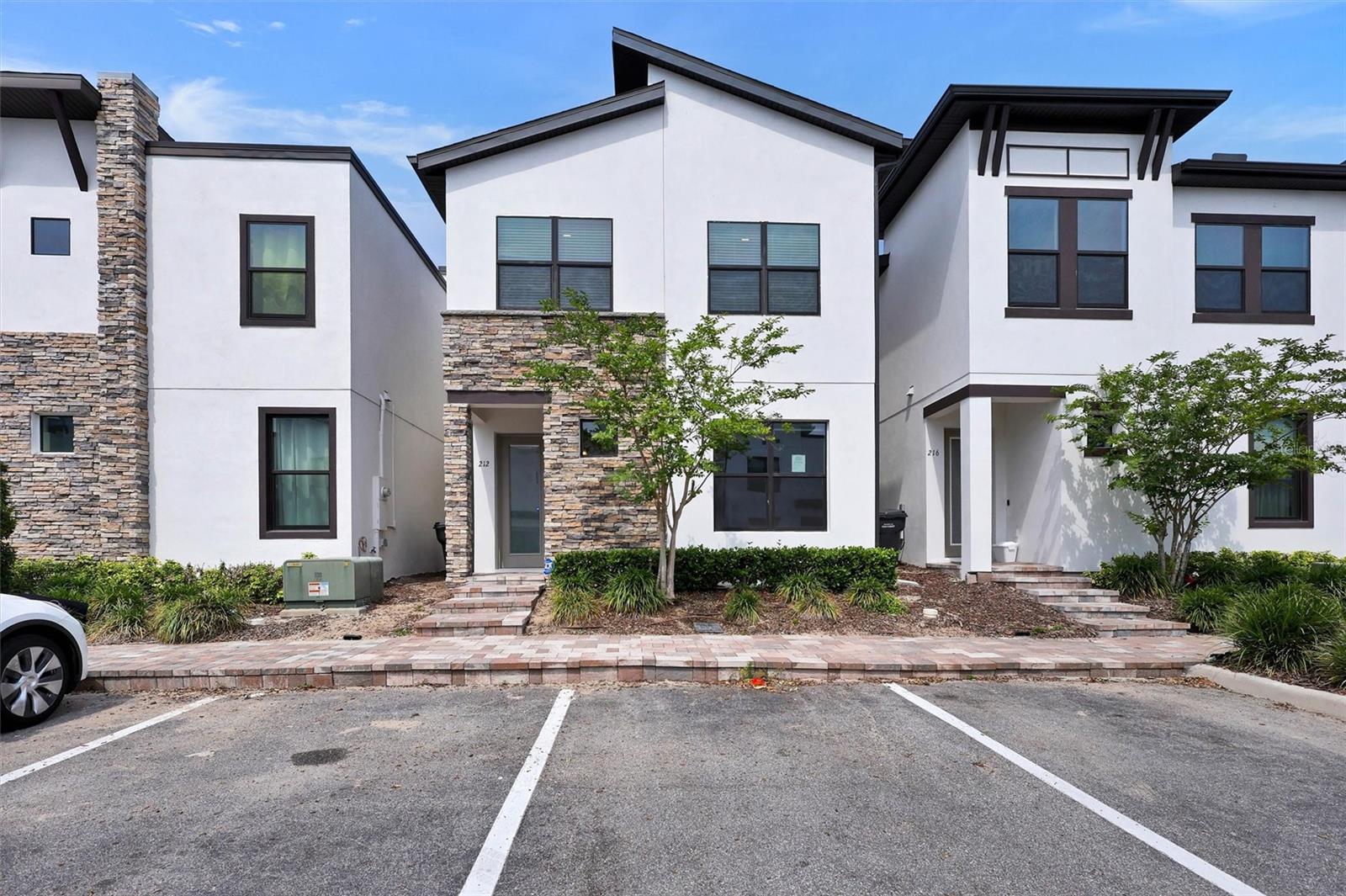 212 VILLA DOMANI CIR, DAVENPORT, FL