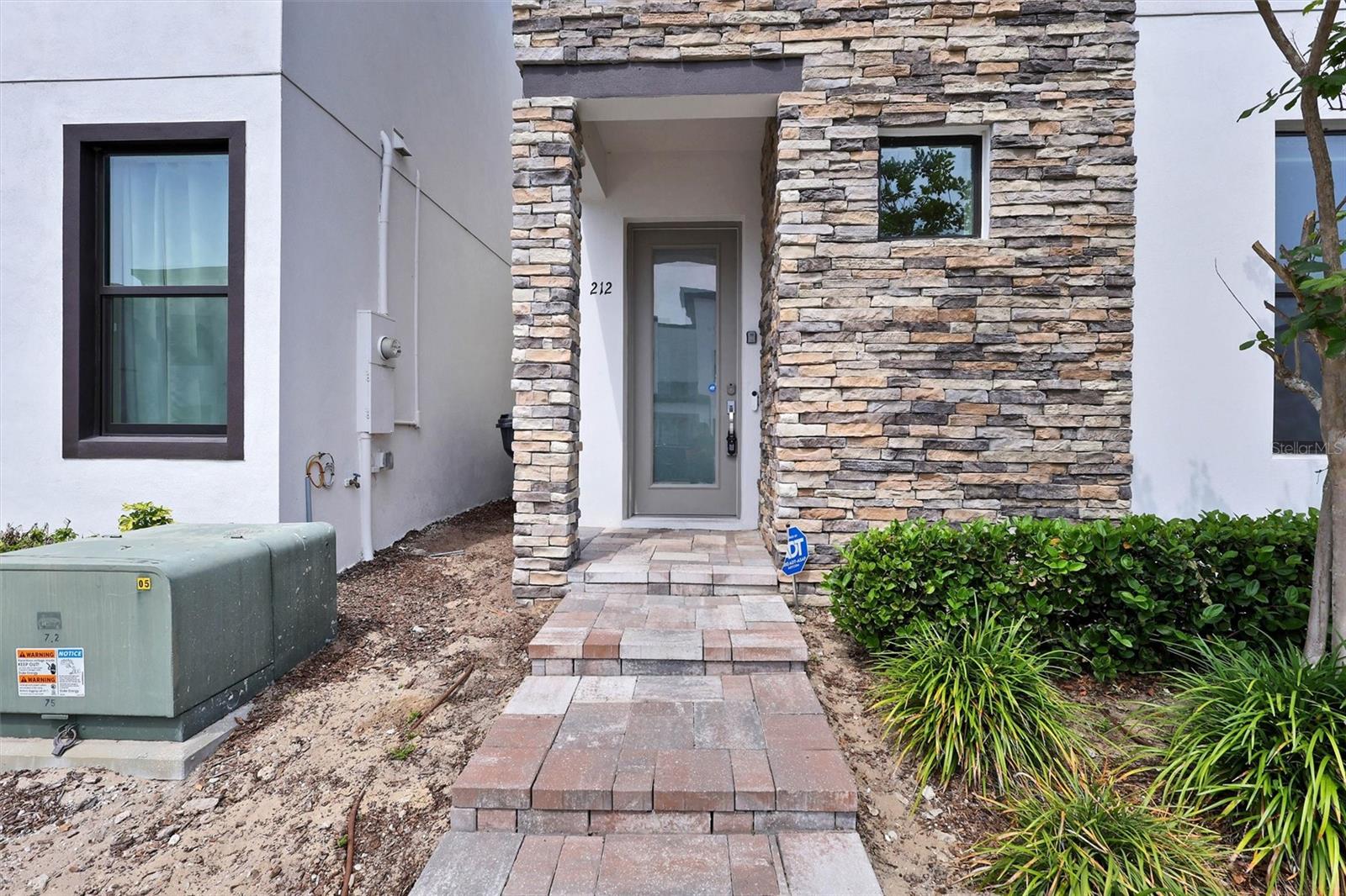 212 VILLA DOMANI CIR, DAVENPORT, FL — photo 3