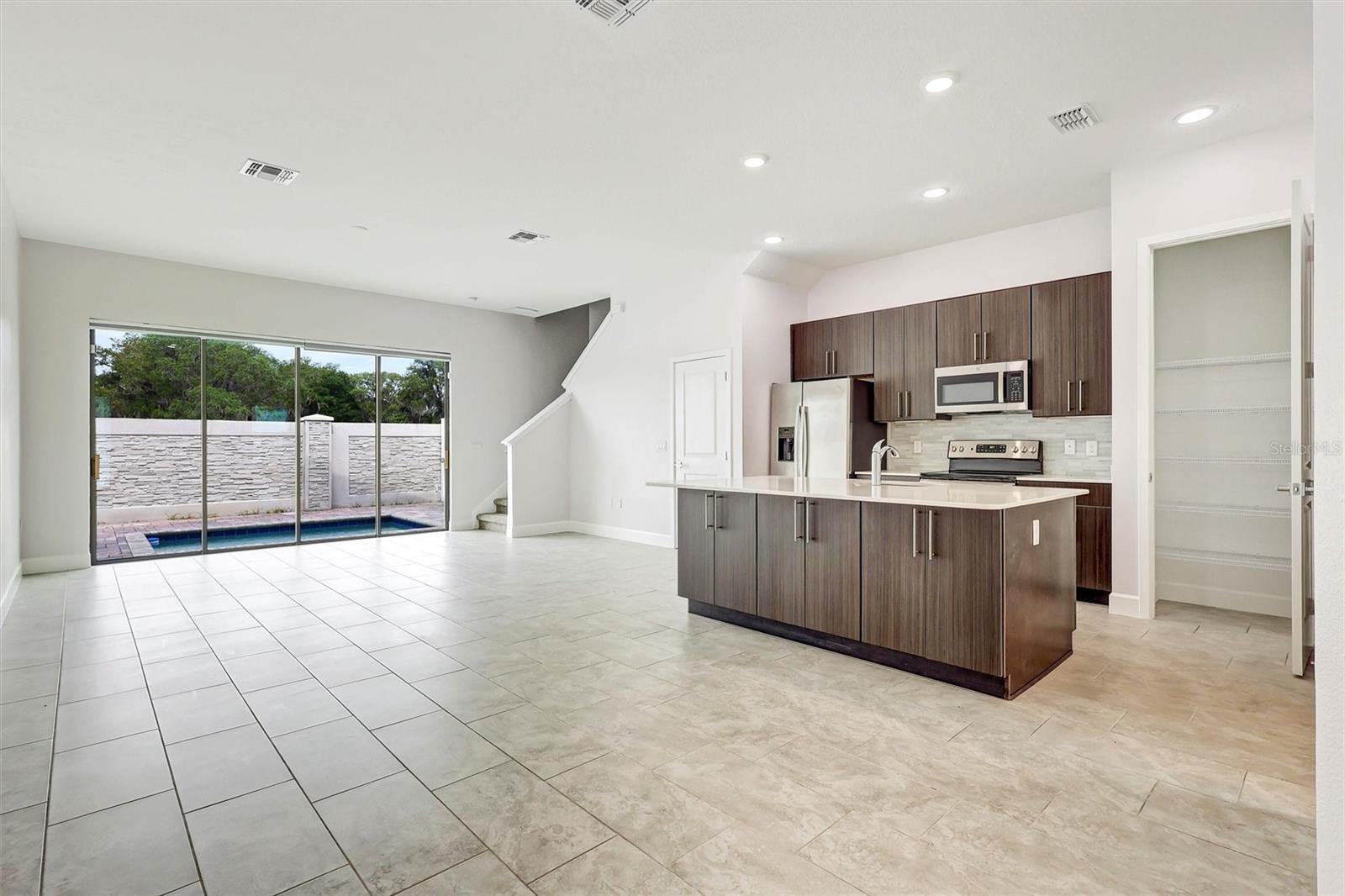 212 VILLA DOMANI CIR, DAVENPORT, FL — photo 6