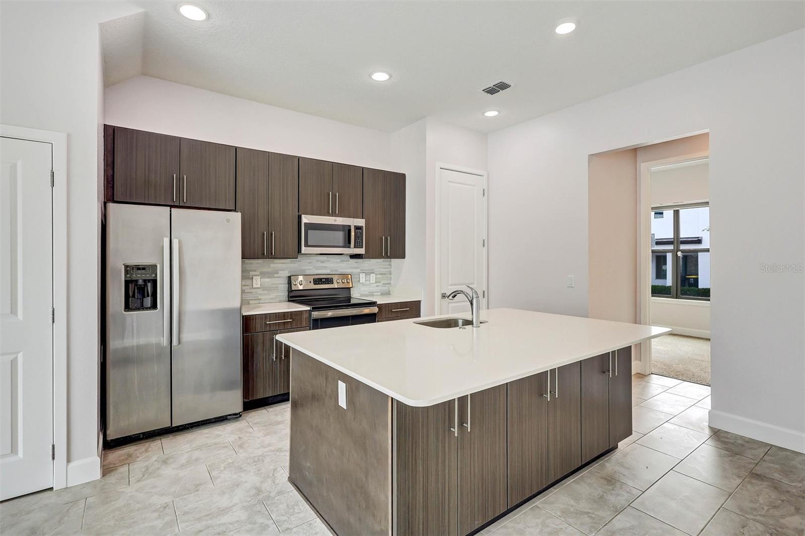 212 VILLA DOMANI CIR, DAVENPORT, FL — photo 9