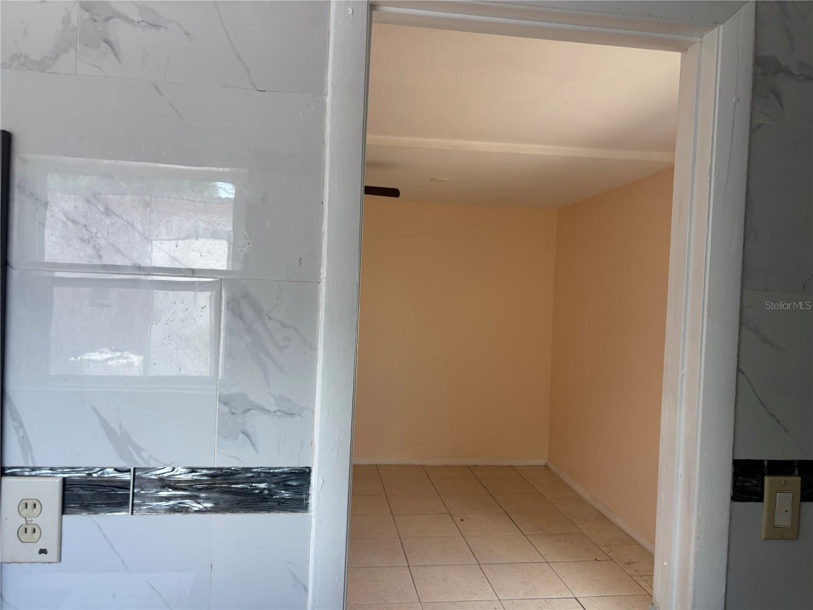1320 LARSEN LN, TAMPA, FL — photo 36