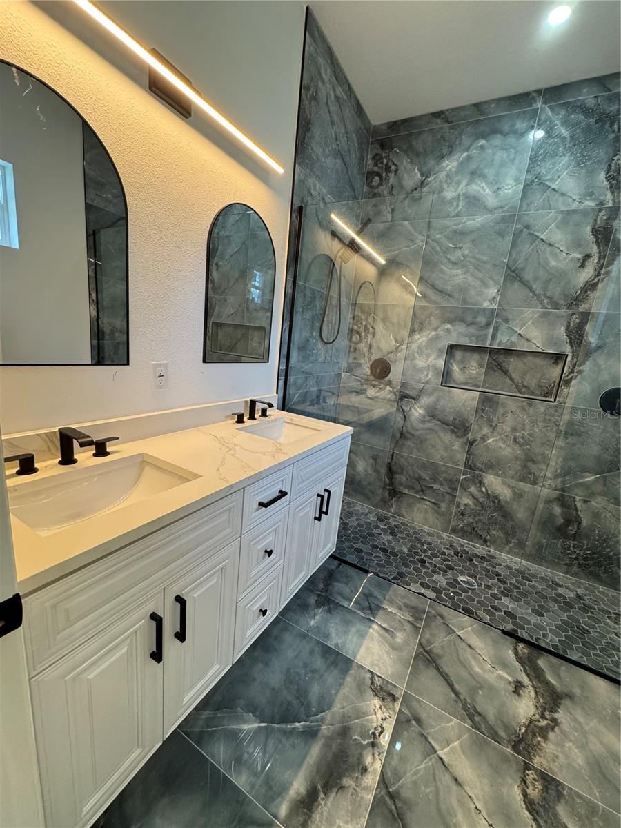 611 ELM ST, SAFETY HARBOR, FL — photo 15