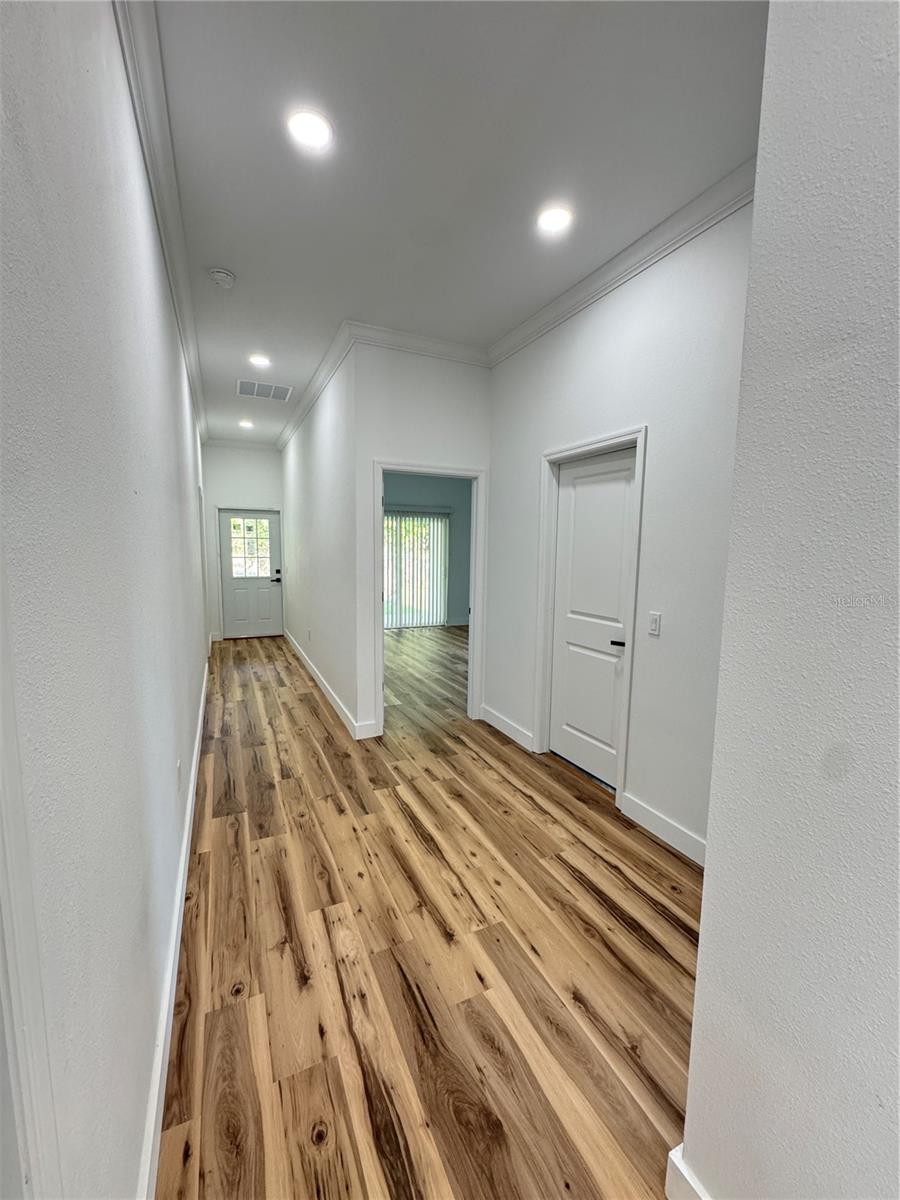 611 ELM ST, SAFETY HARBOR, FL — photo 13