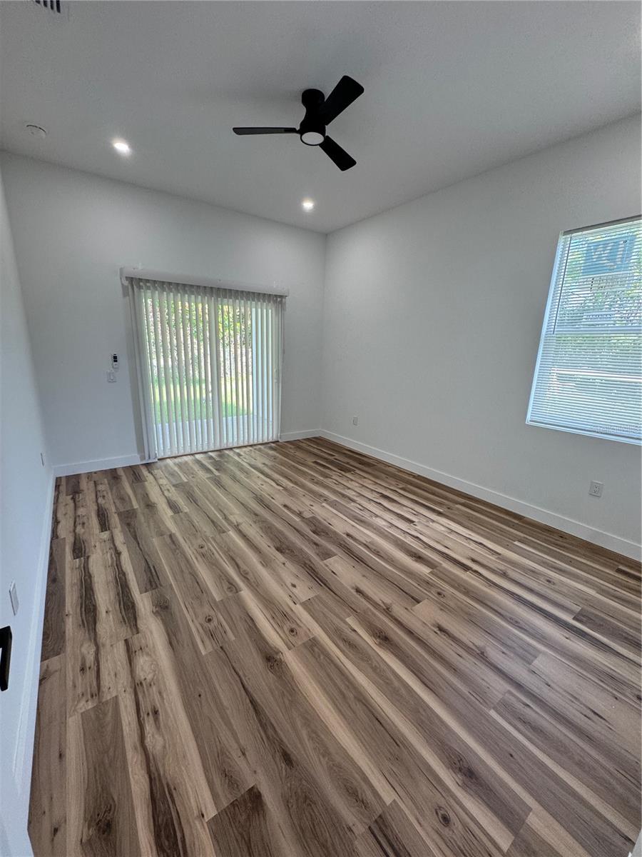 611 ELM ST, SAFETY HARBOR, FL — photo 14
