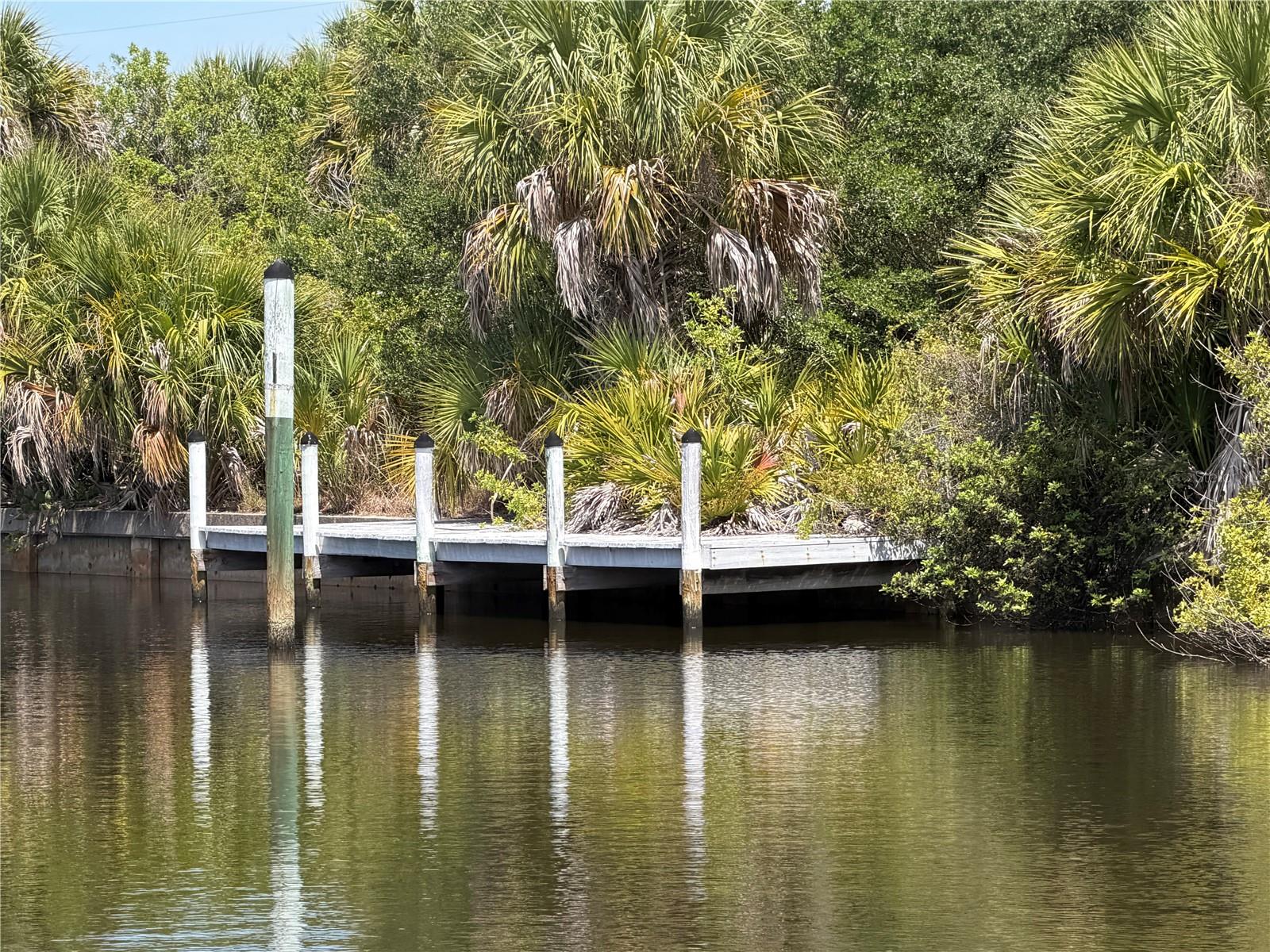 17163 EDGEWATER DR, PORT CHARLOTTE, FL