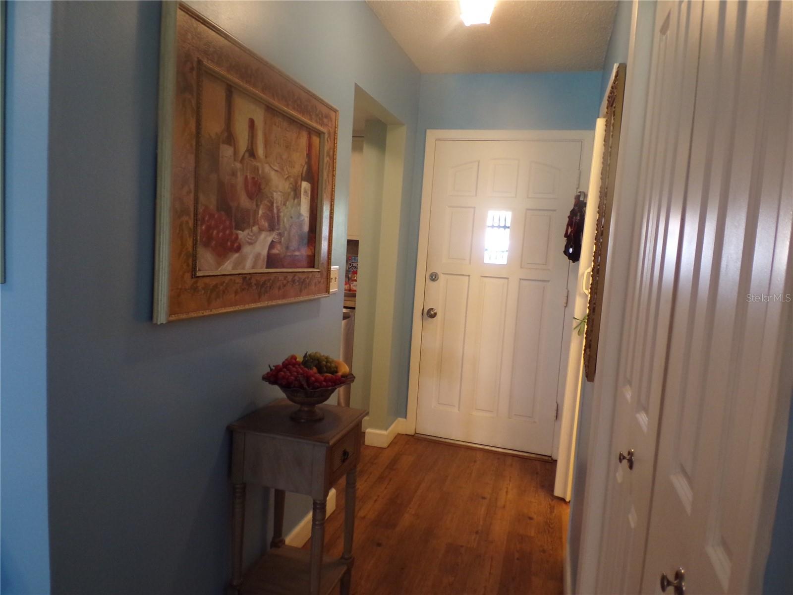 670 PARK CIR, BRADENTON, FL — photo 11