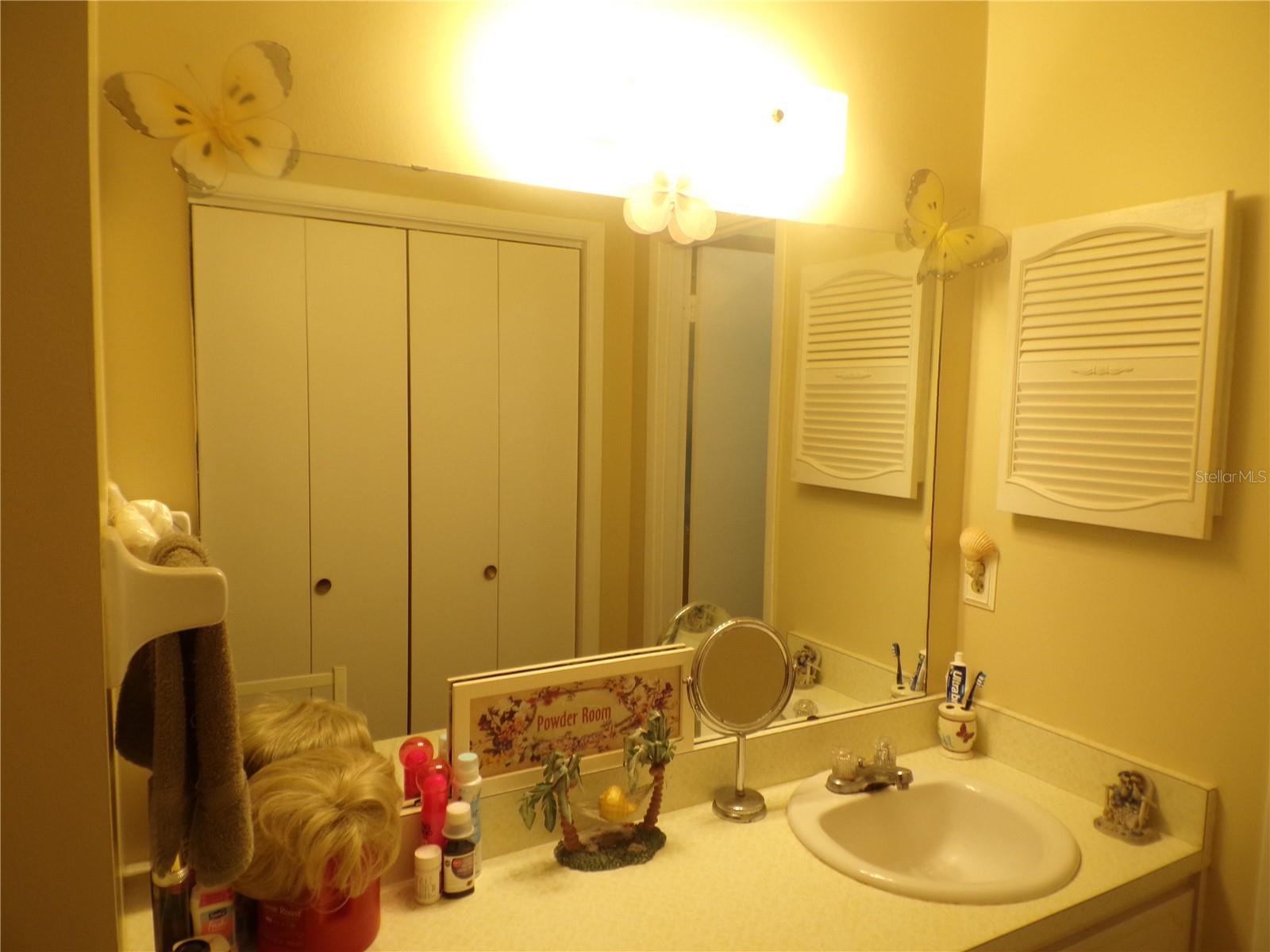 670 PARK CIR, BRADENTON, FL — photo 30