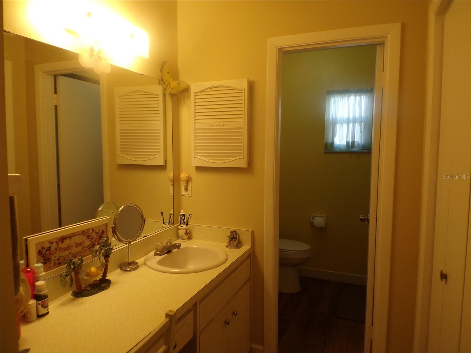 670 PARK CIR, BRADENTON, FL — photo 31