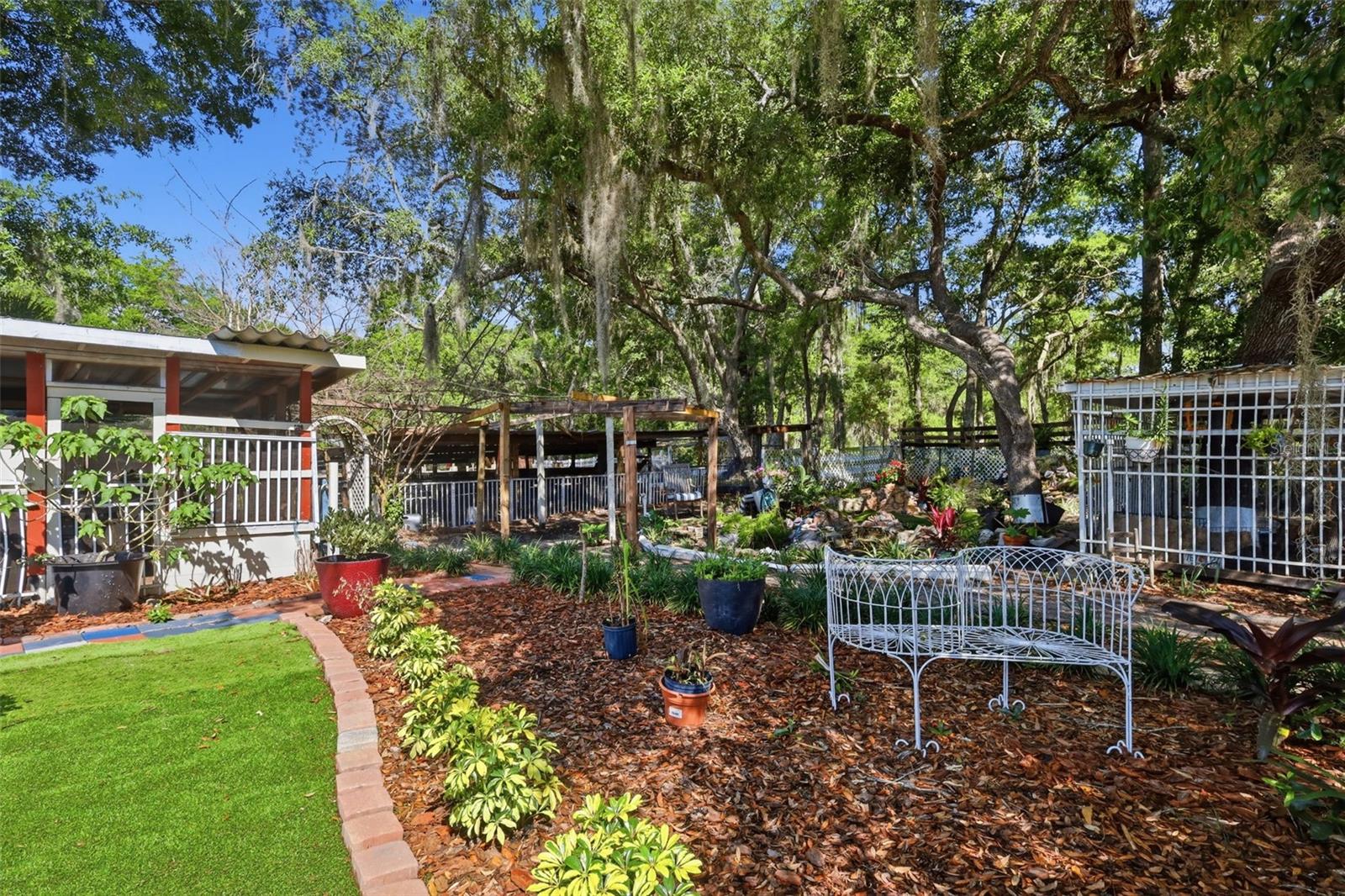 1898 BLACKWELDER RD, DE LEON SPRINGS, FL — photo 28