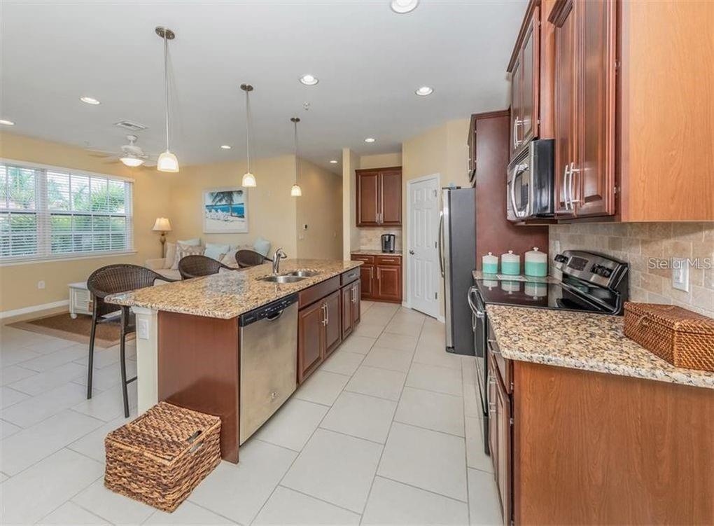 184 EXPLORER DR, OSPREY, FL — photo 9
