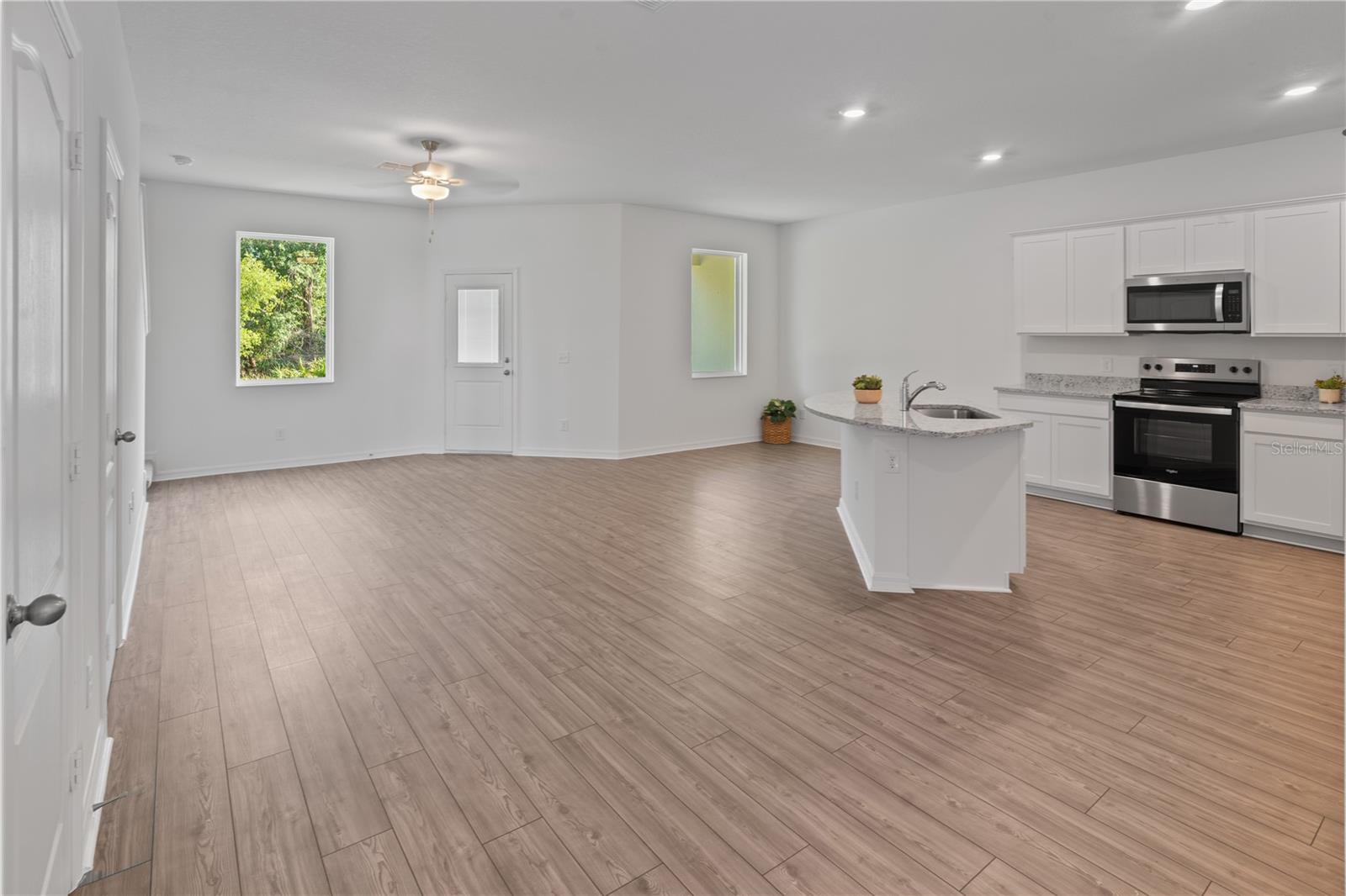 567 BAY LEAF DR, KISSIMMEE, FL — photo 4