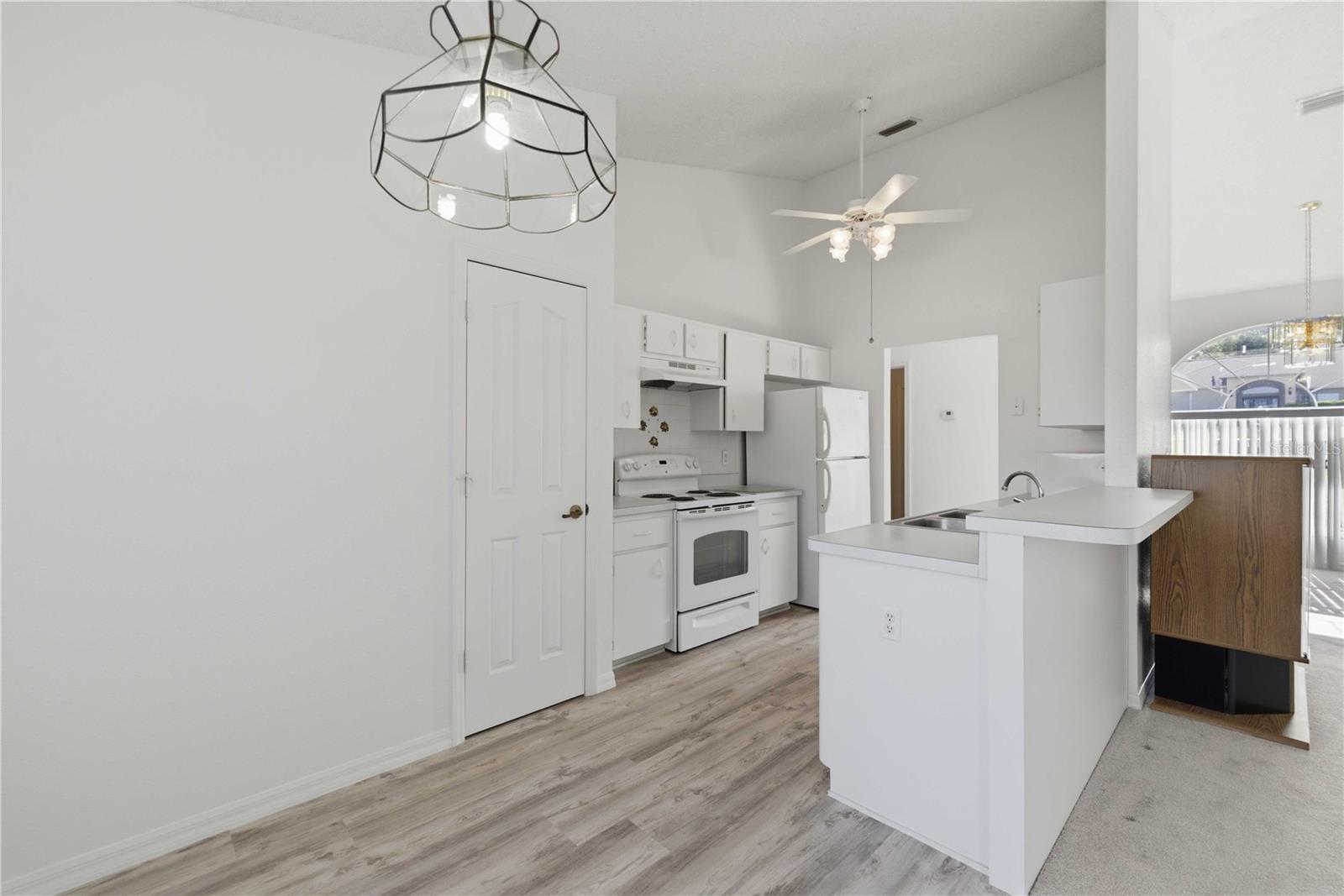 10772 SW 53RD CIR, OCALA, FL — photo 12