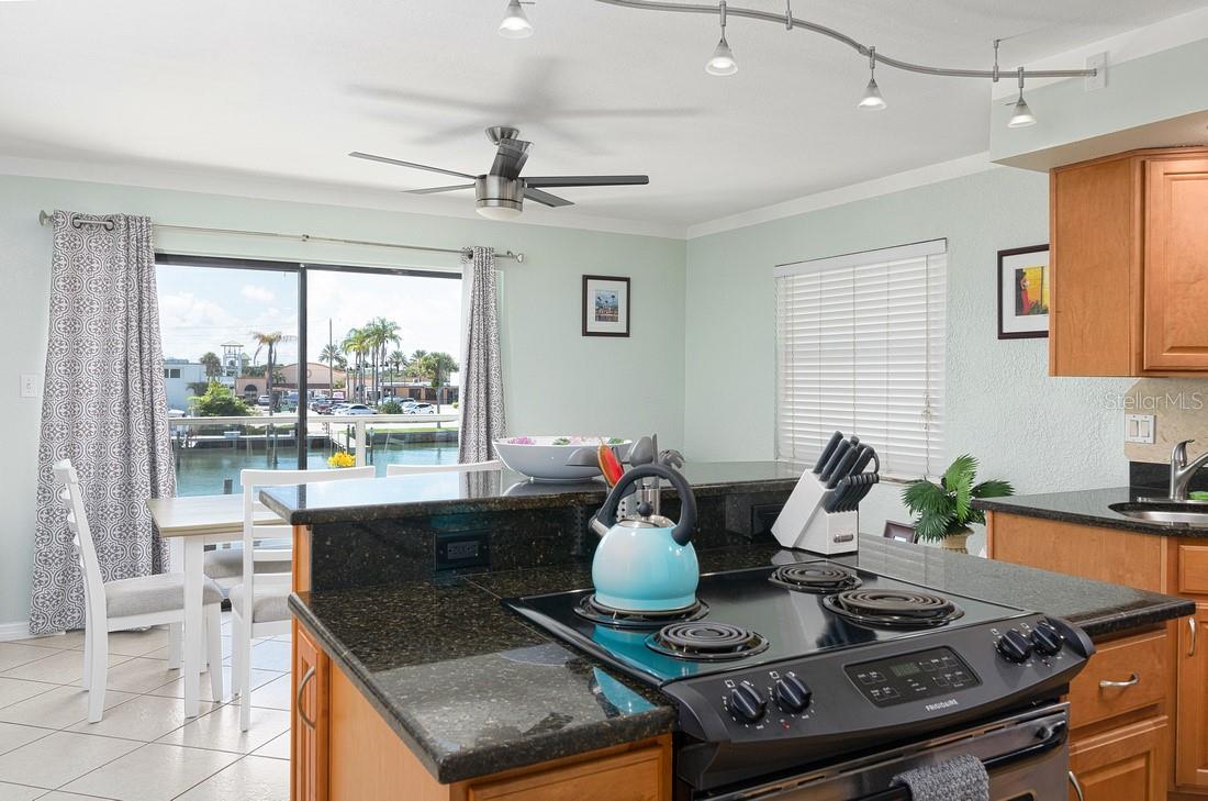 125 110TH AVE #1, TREASURE ISLAND, FL — photo 5