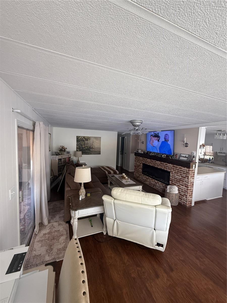 7880 54TH AVE N #125, ST PETERSBURG, FL — photo 4