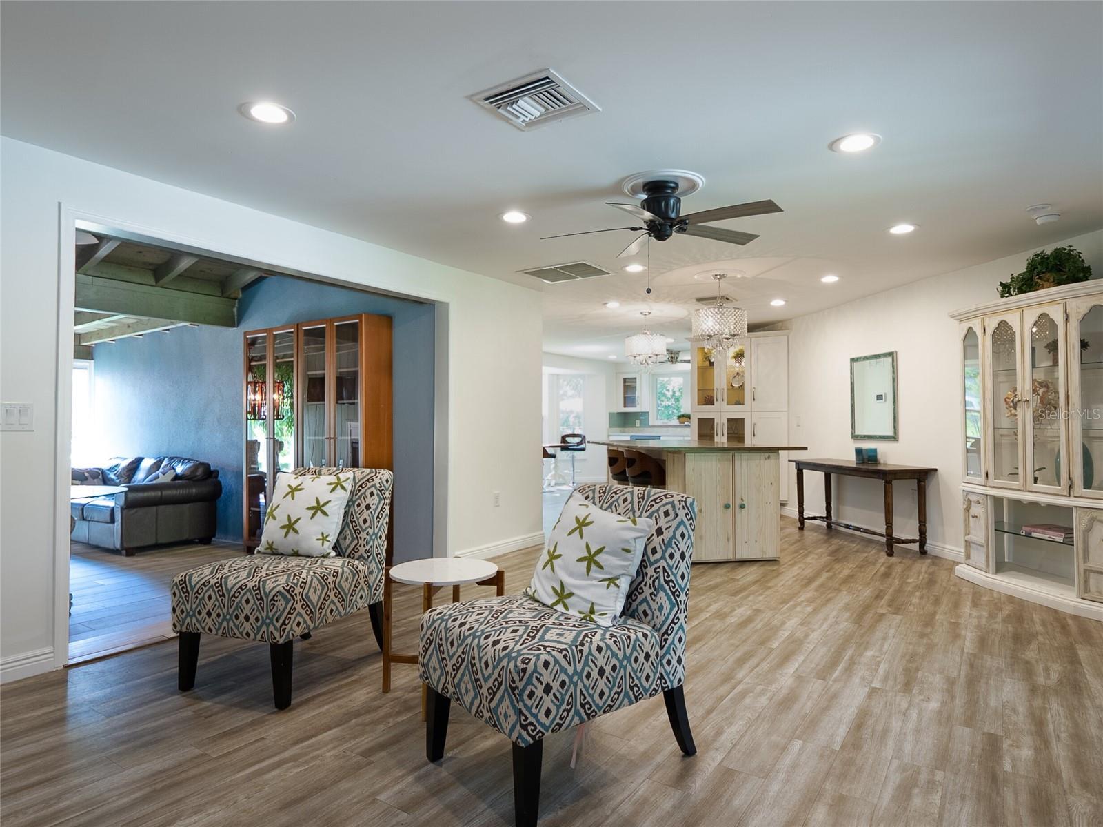 3140 BAY SHORE RD, SARASOTA, FL — photo 6