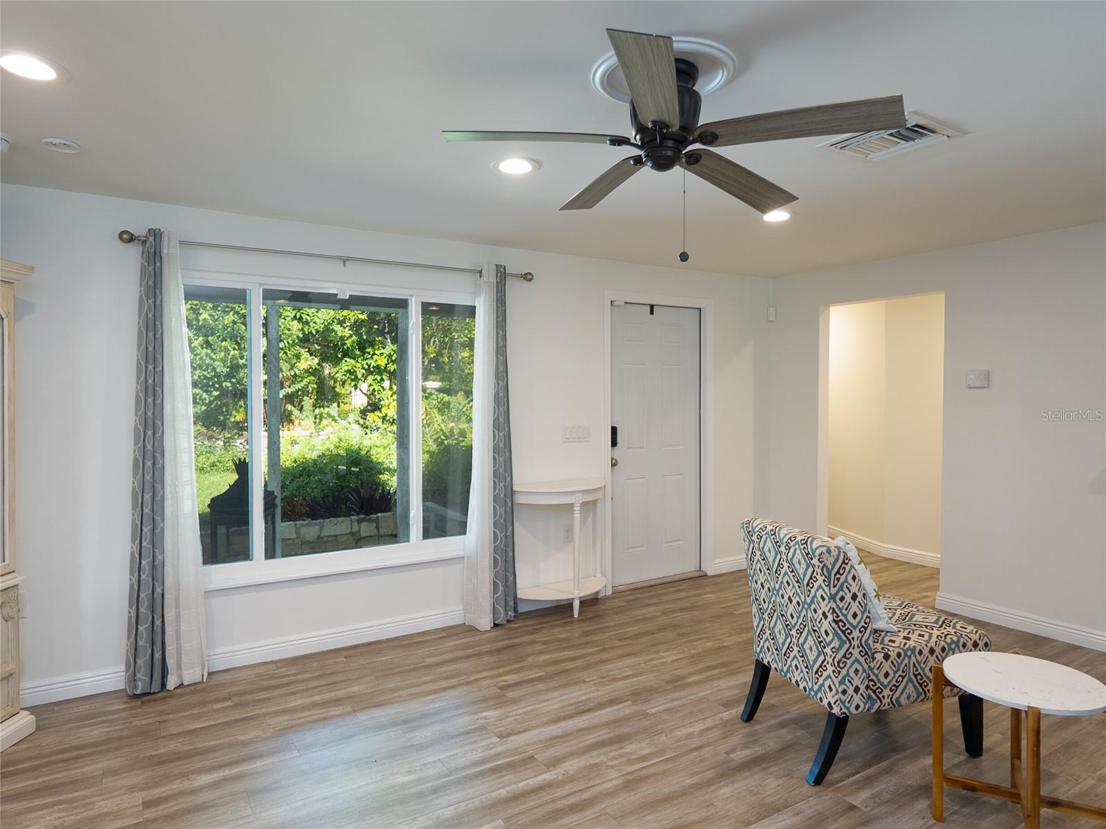 3140 BAY SHORE RD, SARASOTA, FL — photo 8