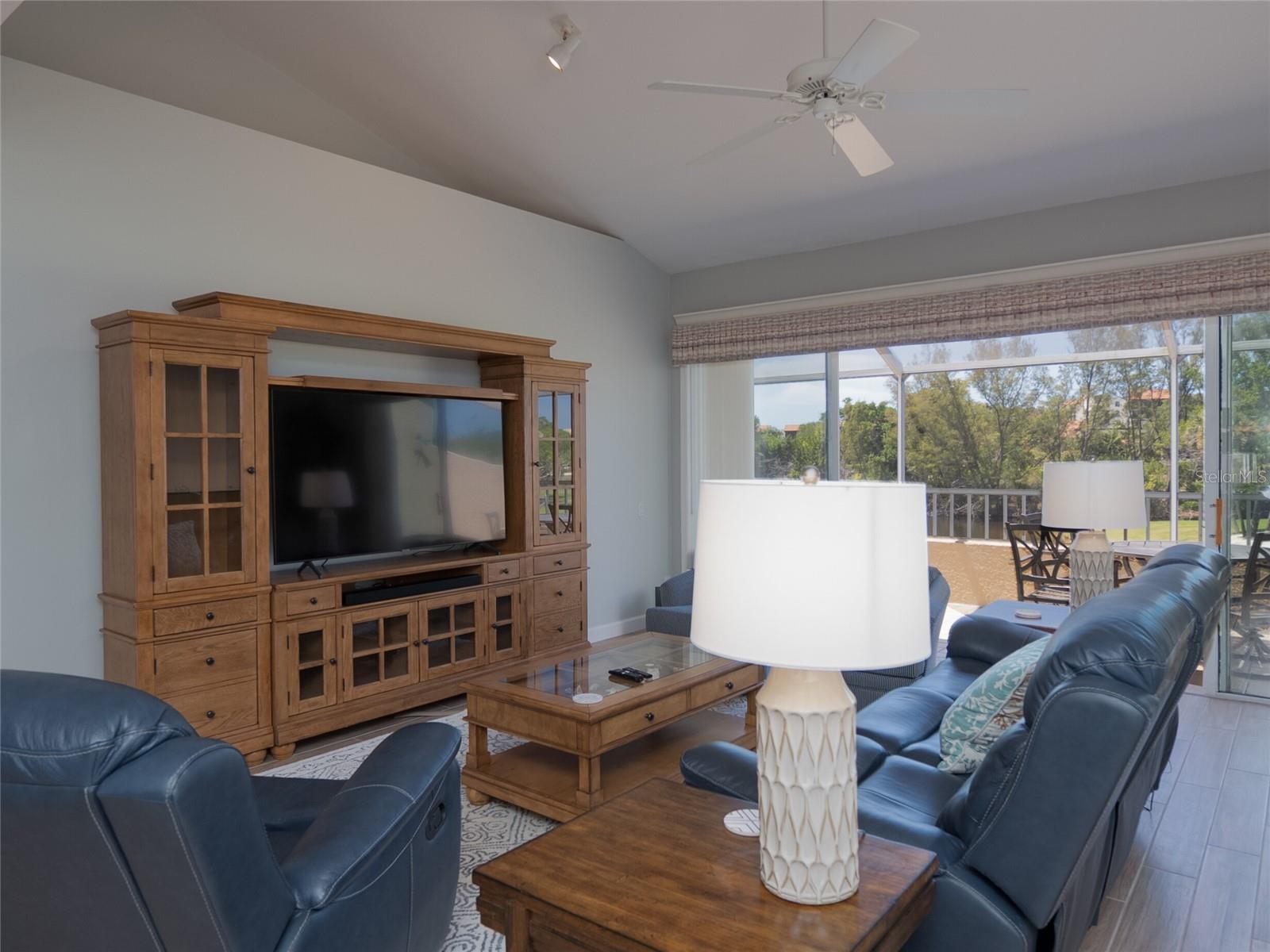 2013 HARBOUR LINKS DR #2013, LONGBOAT KEY, FL — photo 24