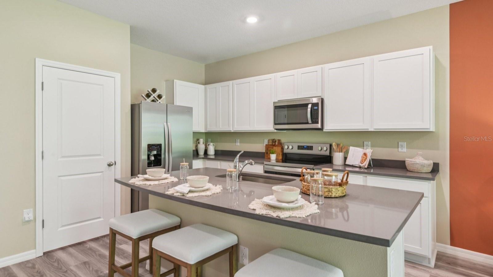 17649 SPANISH OAK LOOP, LAND O LAKES, FL — photo 13