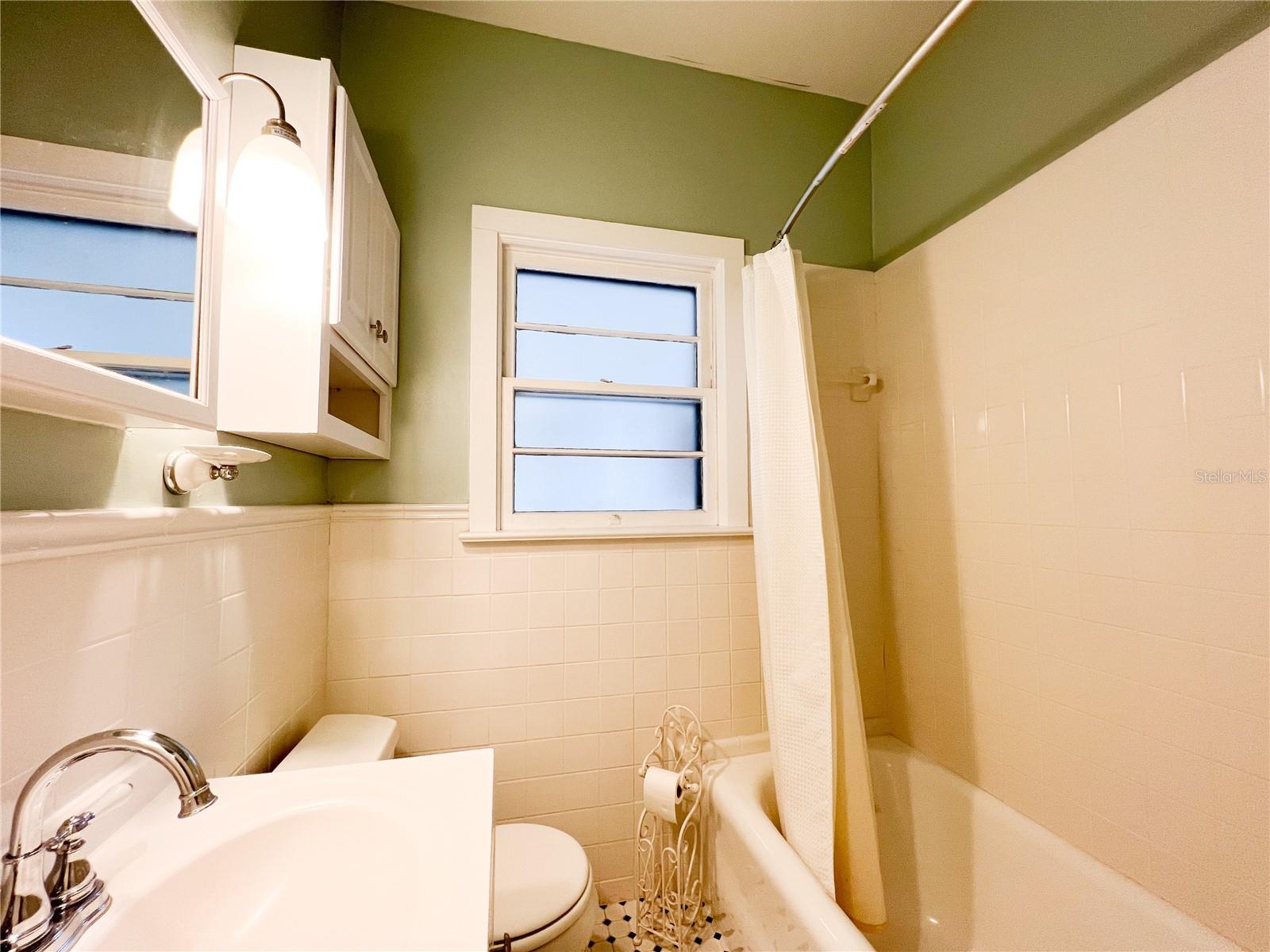501 NE 8TH AVE, GAINESVILLE, FL — photo 10