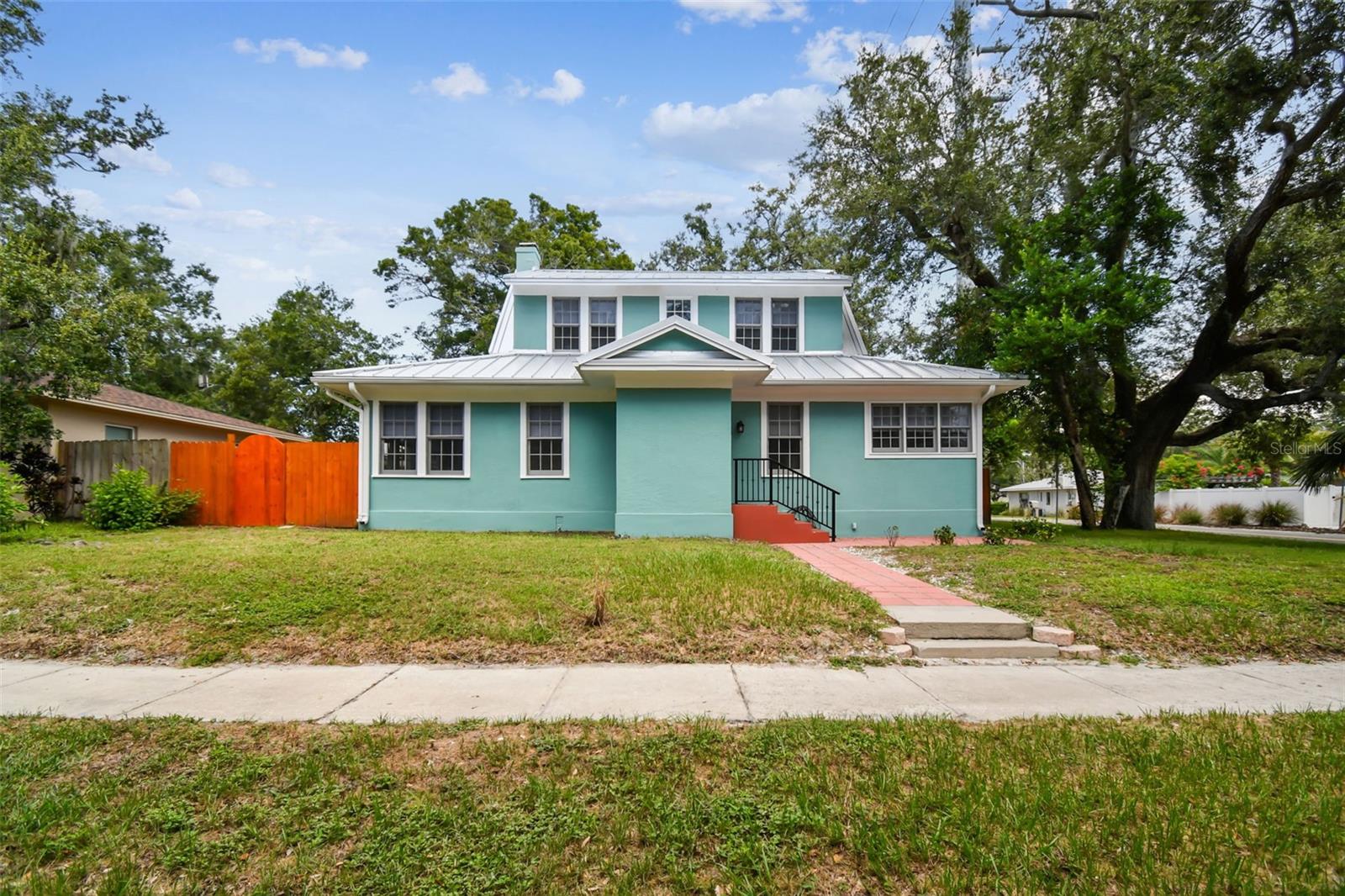 , DUNEDIN, FL