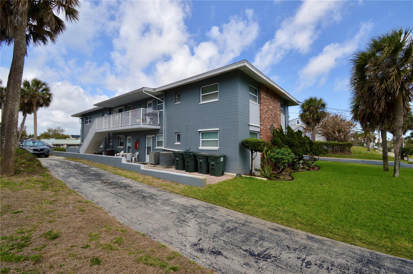 835 N GRANDVIEW AVE, DAYTONA BEACH, FL — photo 3
