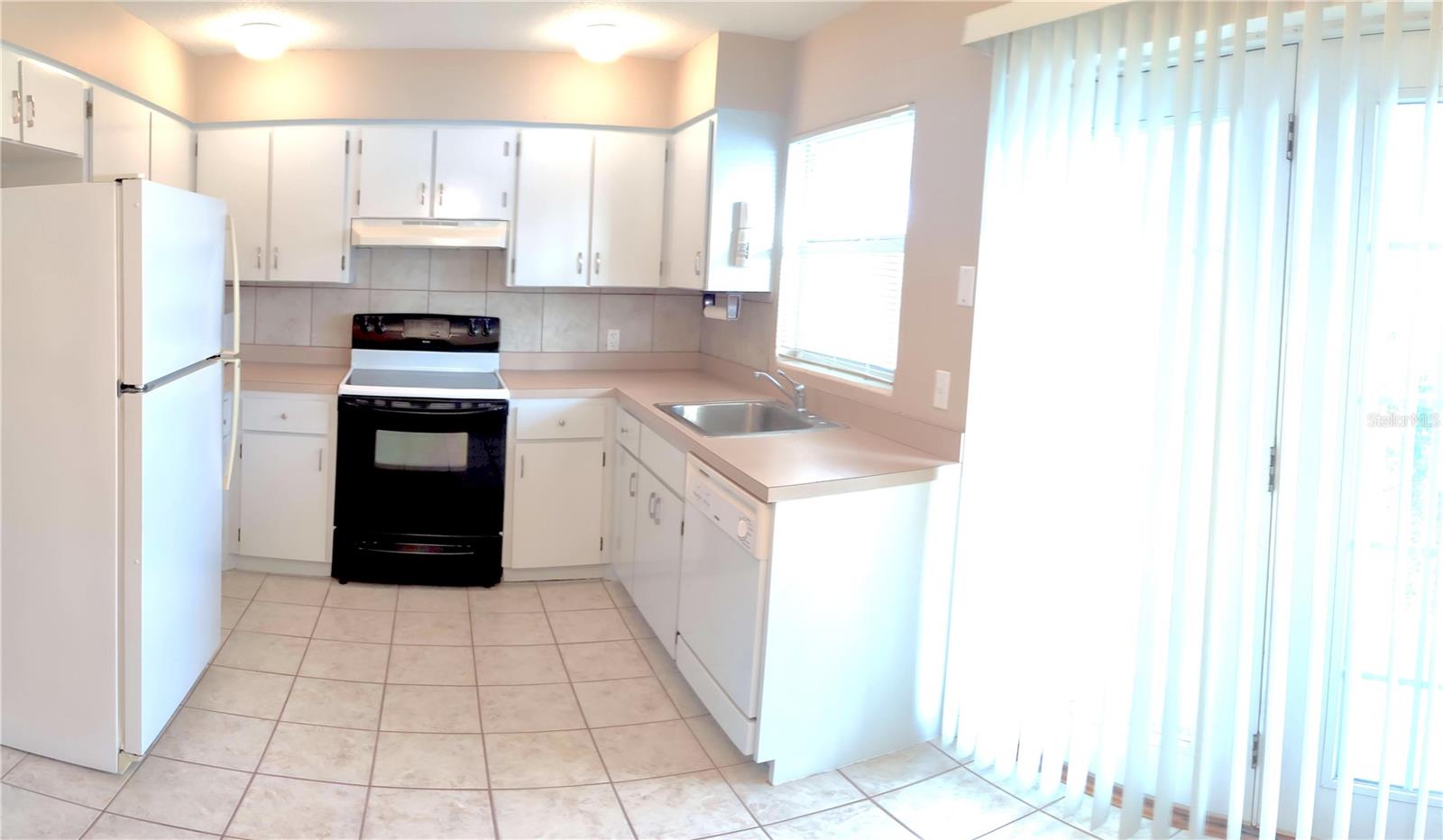 835 N GRANDVIEW AVE, DAYTONA BEACH, FL — photo 15