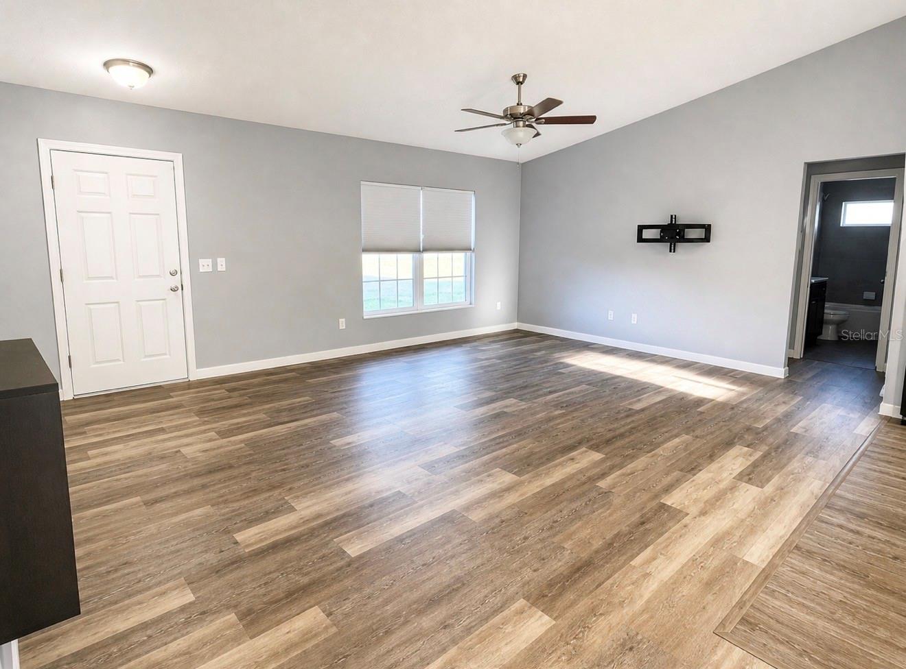 114 JUNIPER LOOP CIR, OCALA, FL — photo 2
