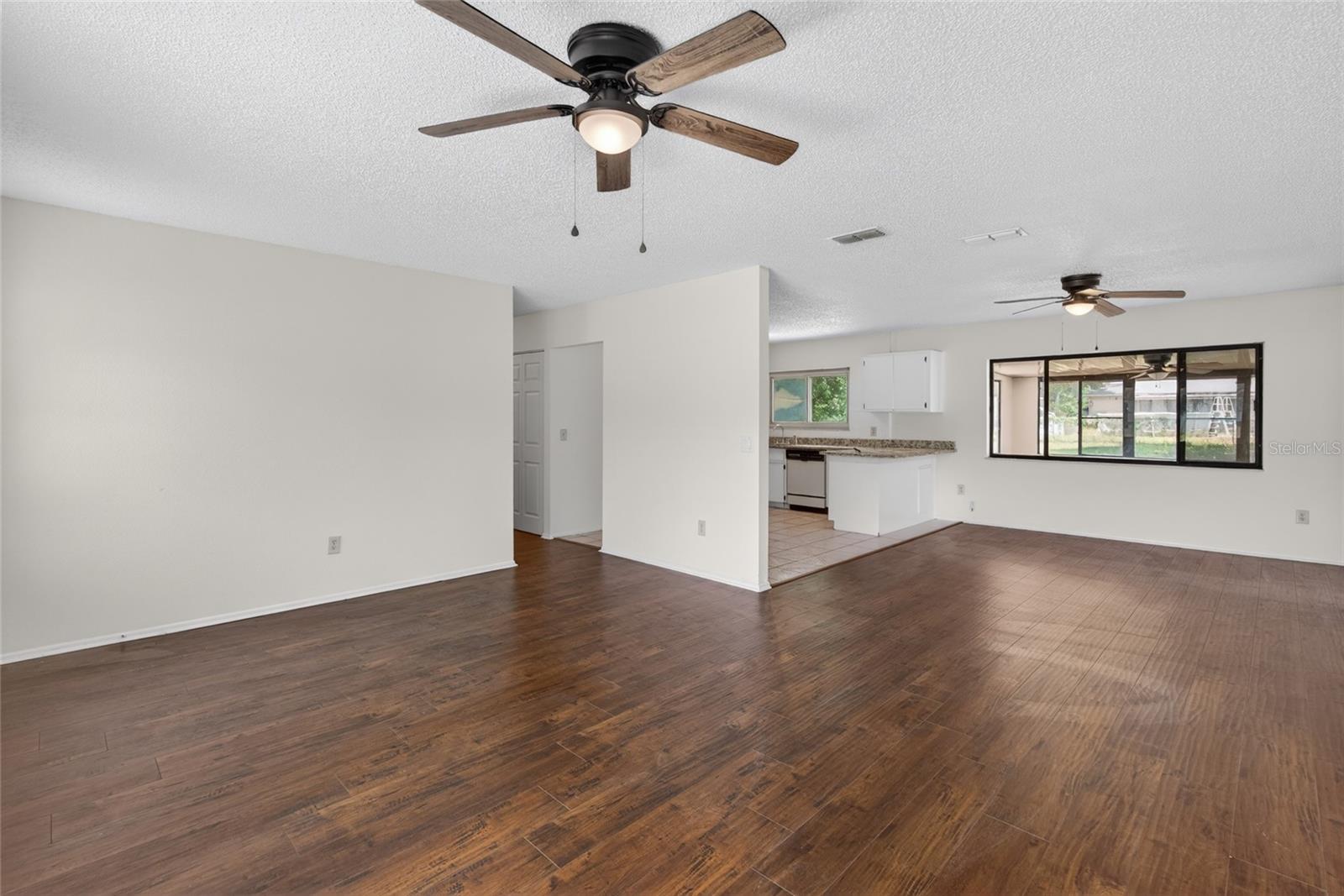 329 OAK TRACK DR, OCALA, FL — photo 5