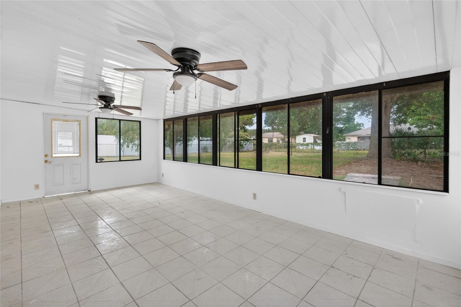 329 OAK TRACK DR, OCALA, FL — photo 24