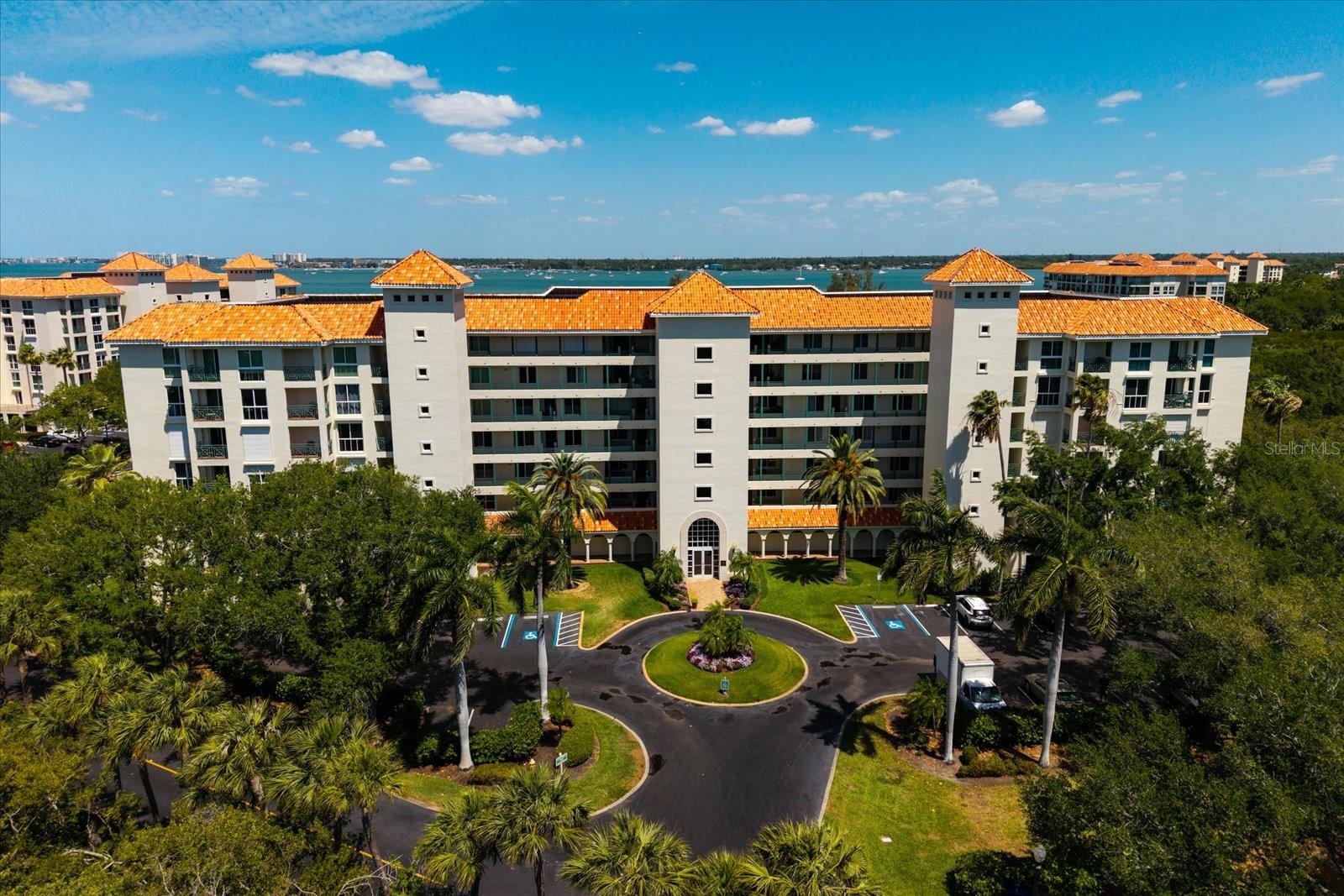 4801 OSPREY DR S #207, ST PETERSBURG, FL
