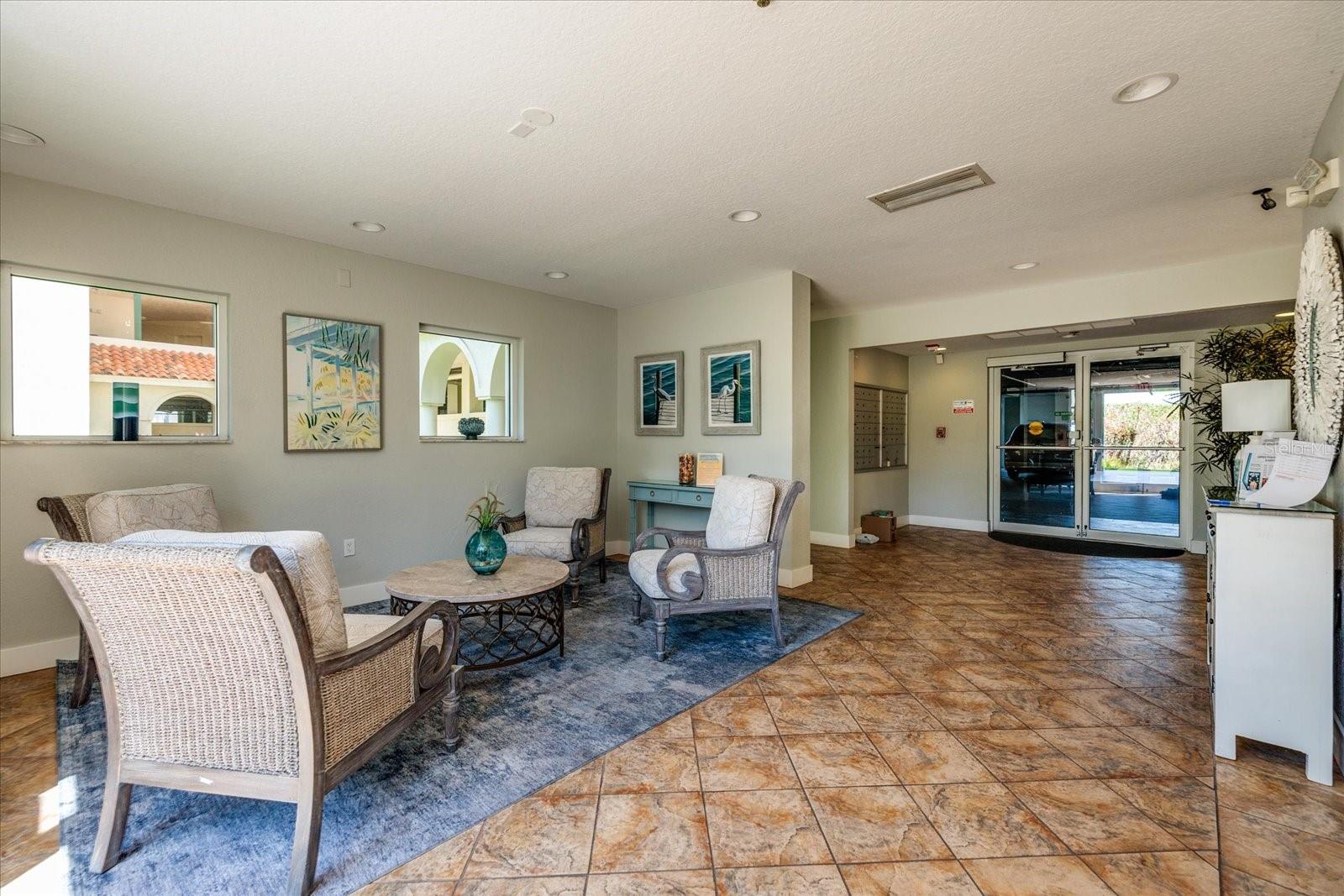 4801 OSPREY DR S #207, ST PETERSBURG, FL — photo 9