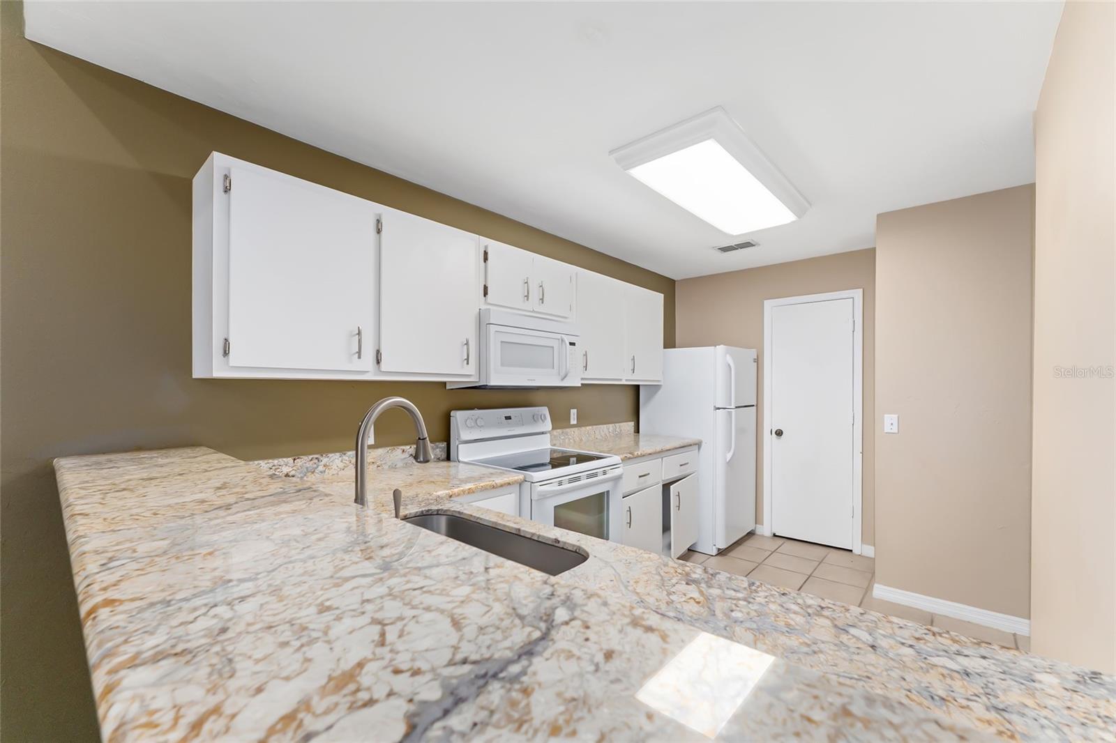 4700 SW ARCHER RD #13, GAINESVILLE, FL — photo 12