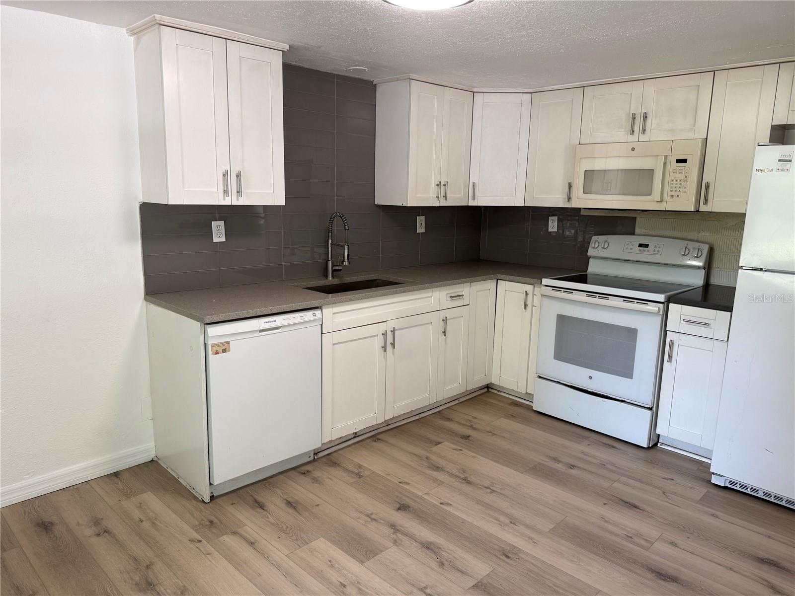 3424 MAZE LN, BRANDON, FL — photo 19