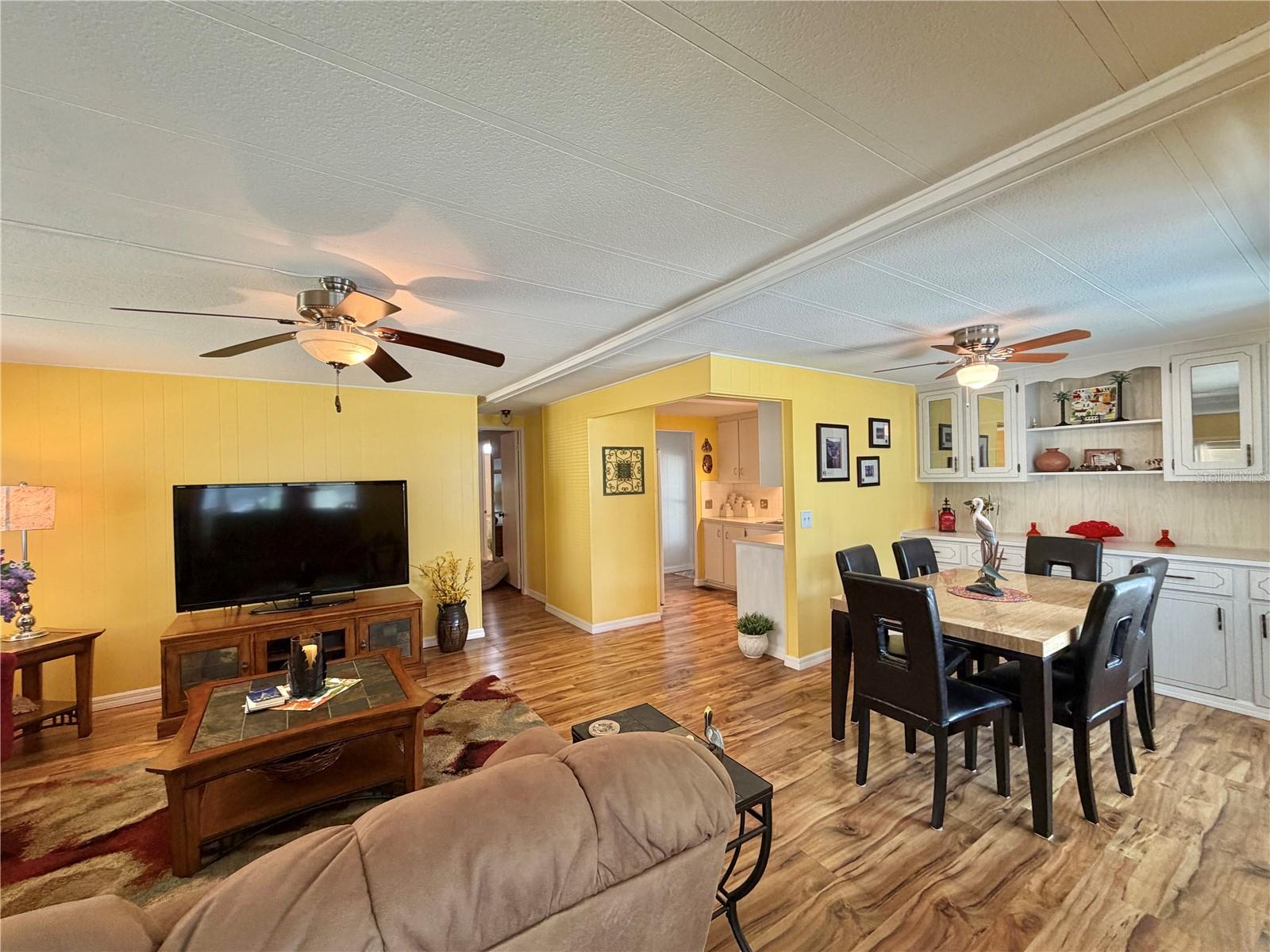 126 CHESTNUT ST, LEESBURG, FL — photo 30