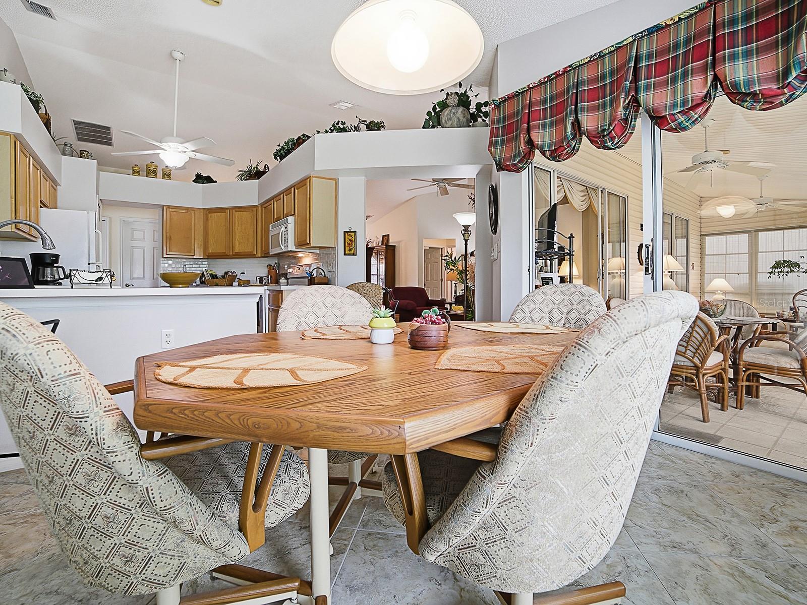 25069 RIVERWALK DR, LEESBURG, FL — photo 34