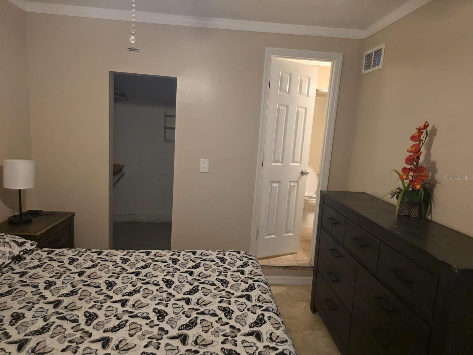 23737 LAKE AVE, SORRENTO, FL — photo 4