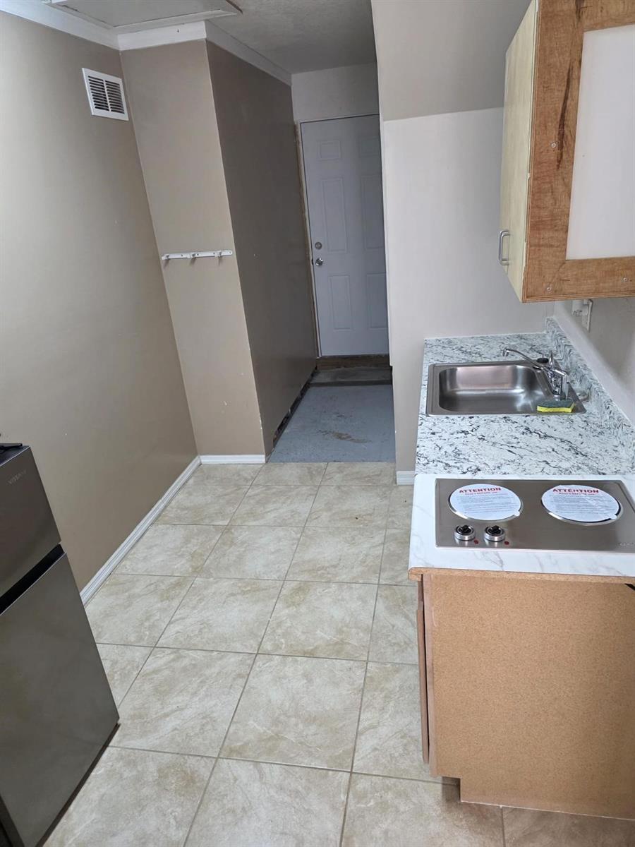 23737 LAKE AVE, SORRENTO, FL — photo 9