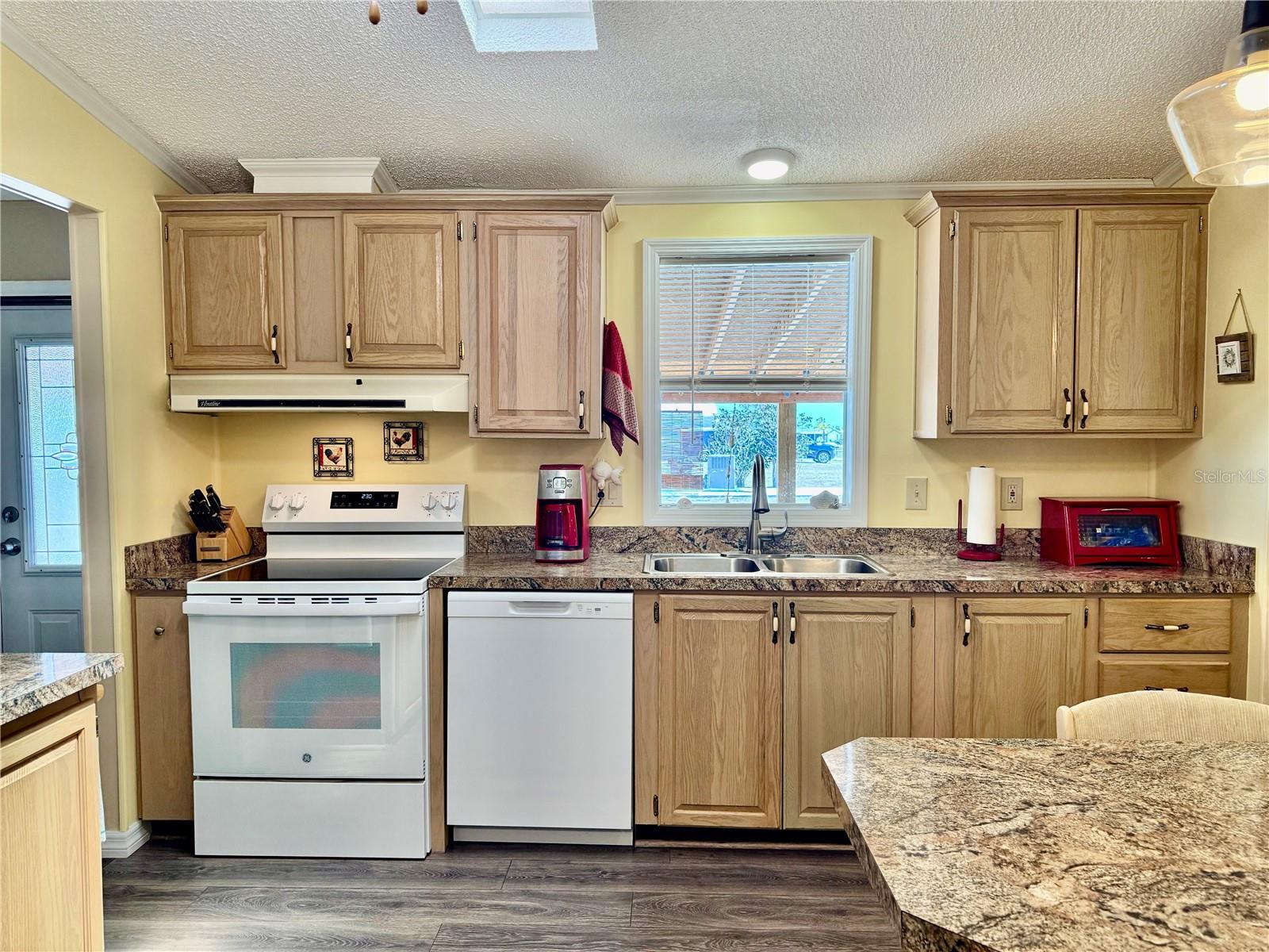 1415 BLUE HERON DR, ENGLEWOOD, FL — photo 8