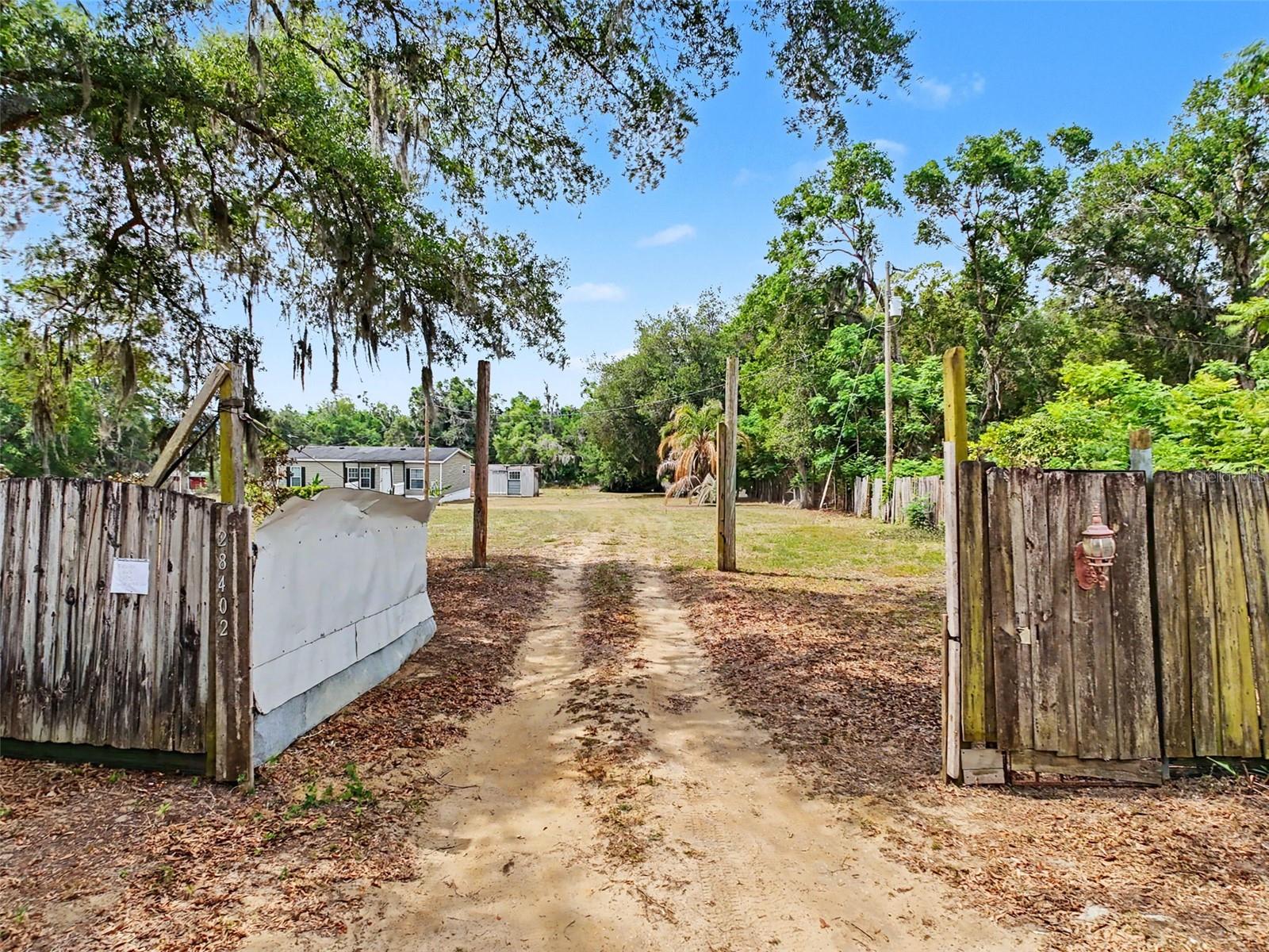 28402 SOARING HAWK LN, BROOKSVILLE, FL — photo 6