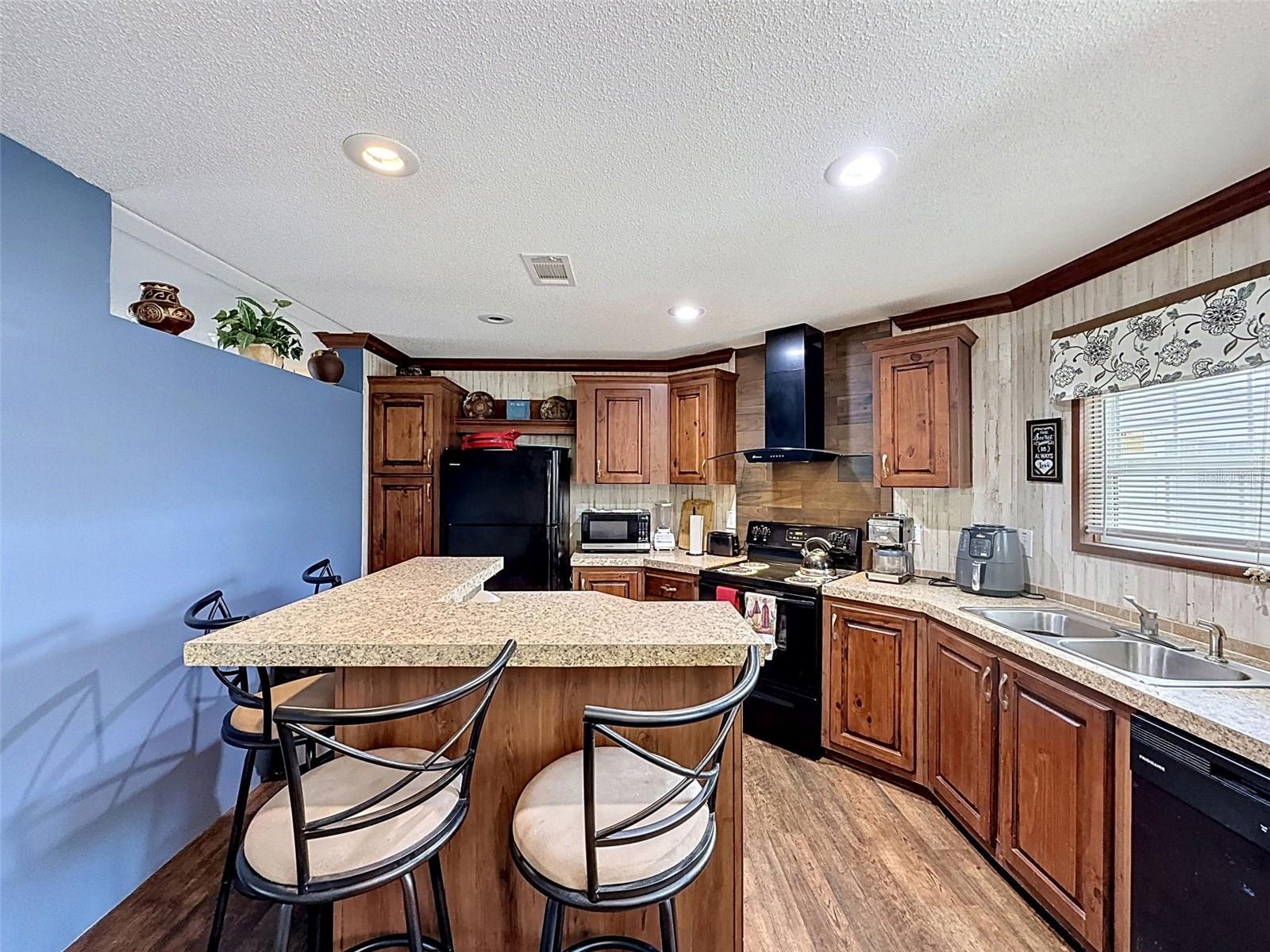 28402 SOARING HAWK LN, BROOKSVILLE, FL — photo 14