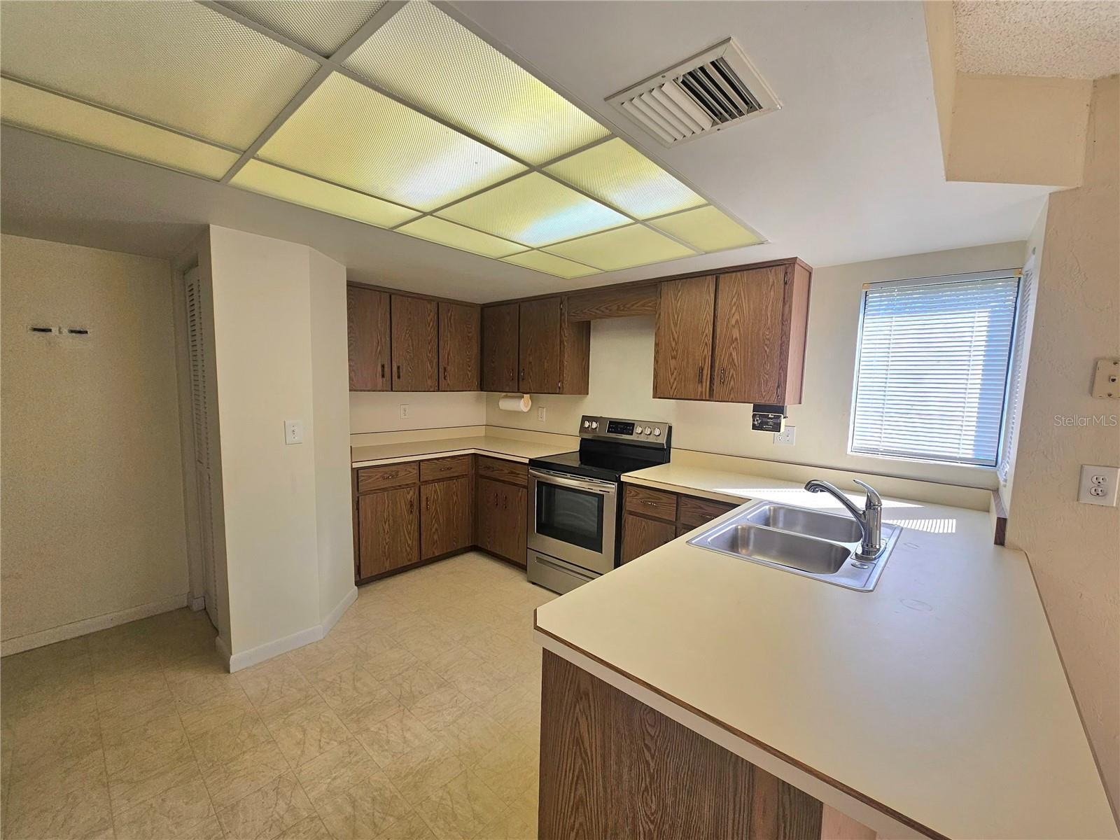 4 SHERBURY CT #4, PALM COAST, FL — photo 22