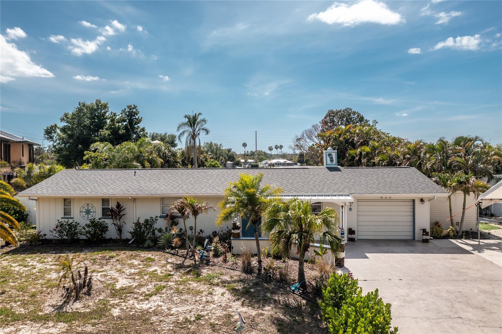 625 SANDPIPER LN, NOKOMIS, FL