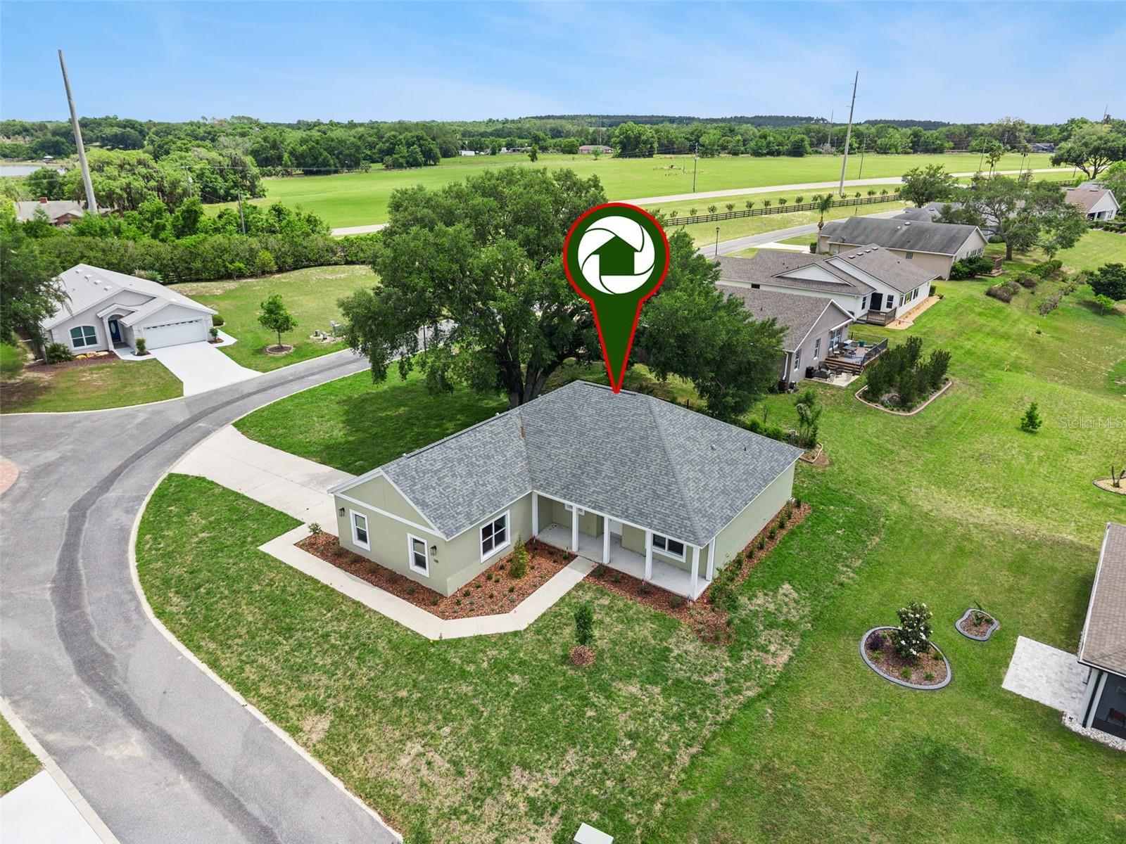 100 FAIRWAY CIR, UMATILLA, FL — photo 38