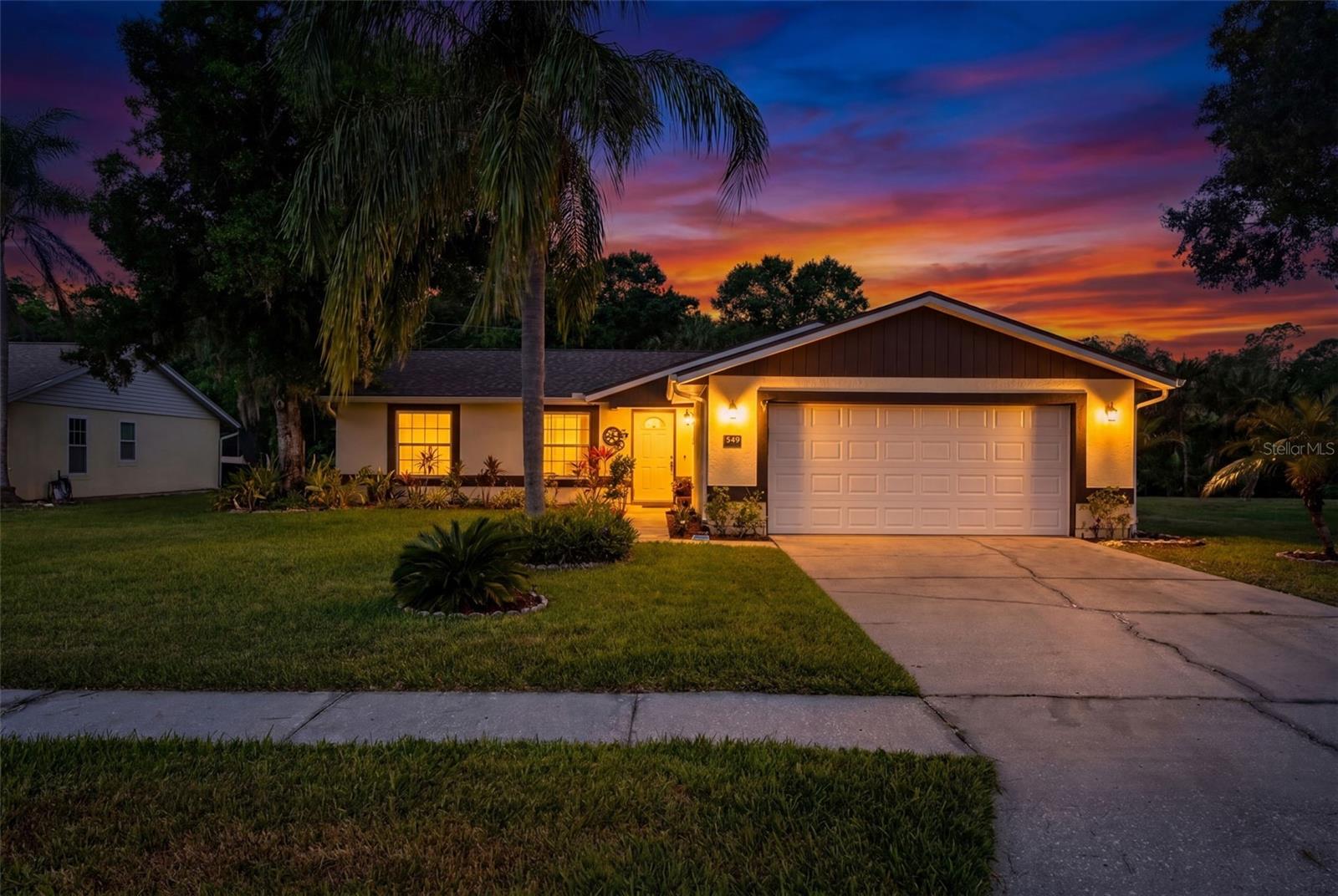 549 LONGWOOD CIR, OLDSMAR, FL