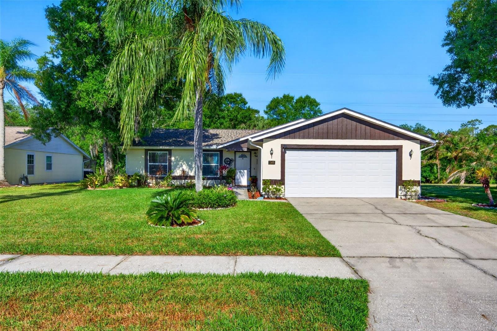 549 LONGWOOD CIR, OLDSMAR, FL — photo 2