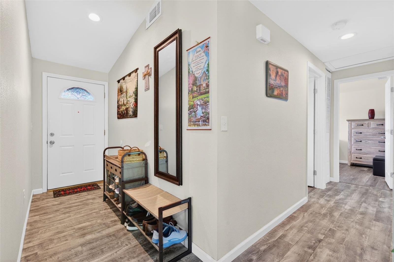 549 LONGWOOD CIR, OLDSMAR, FL — photo 28