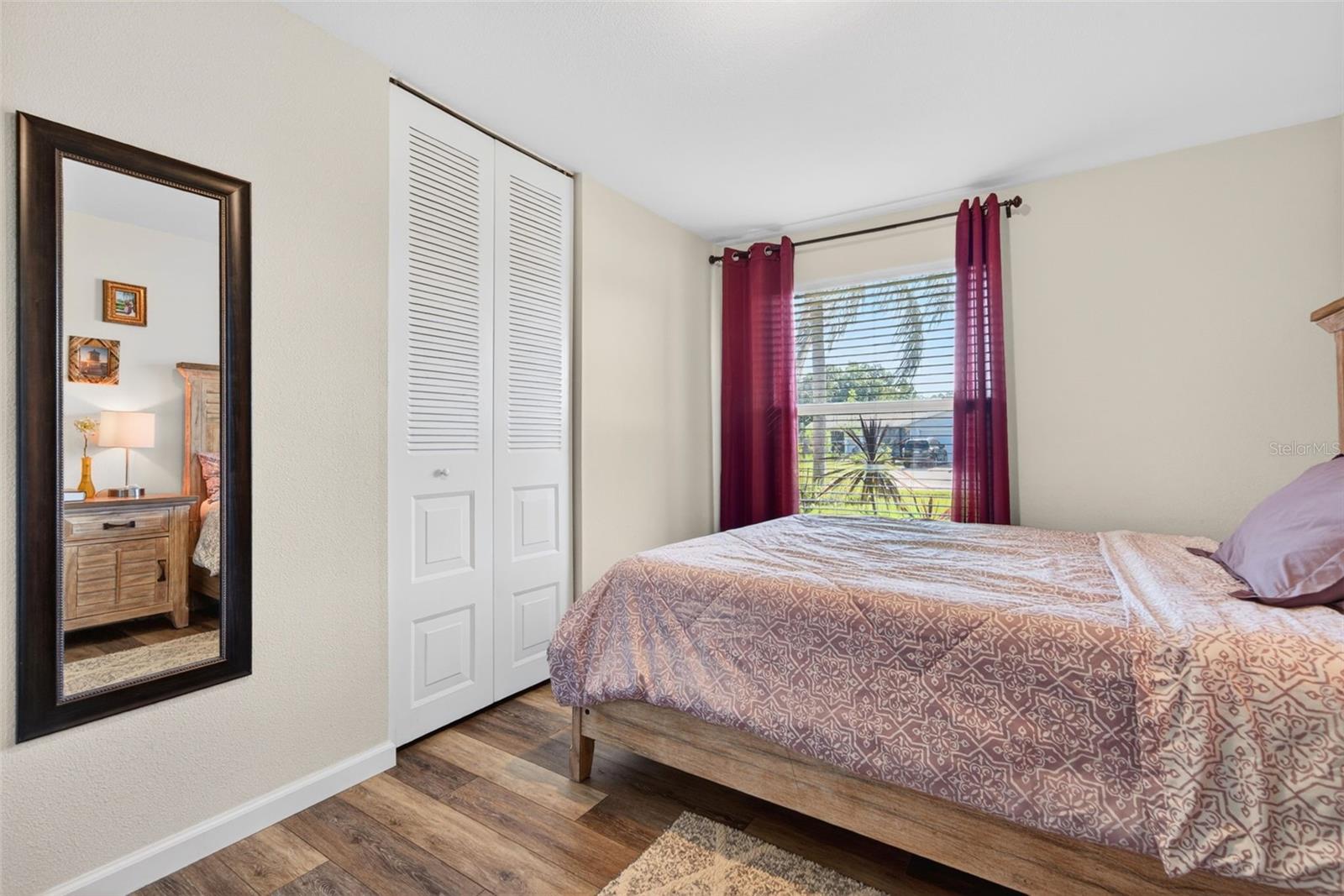 549 LONGWOOD CIR, OLDSMAR, FL — photo 33